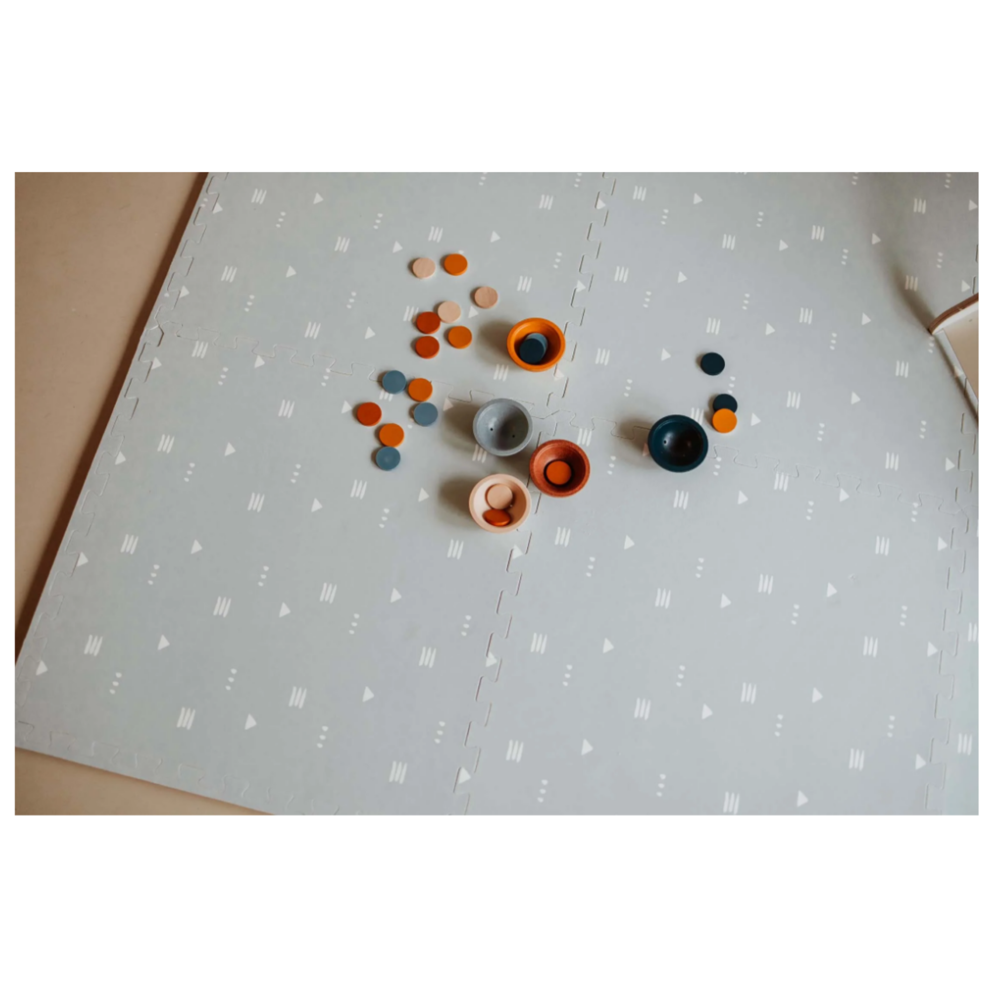 PLAY & GO Puzzlemat, Storage Box and Mini House - Roadmap