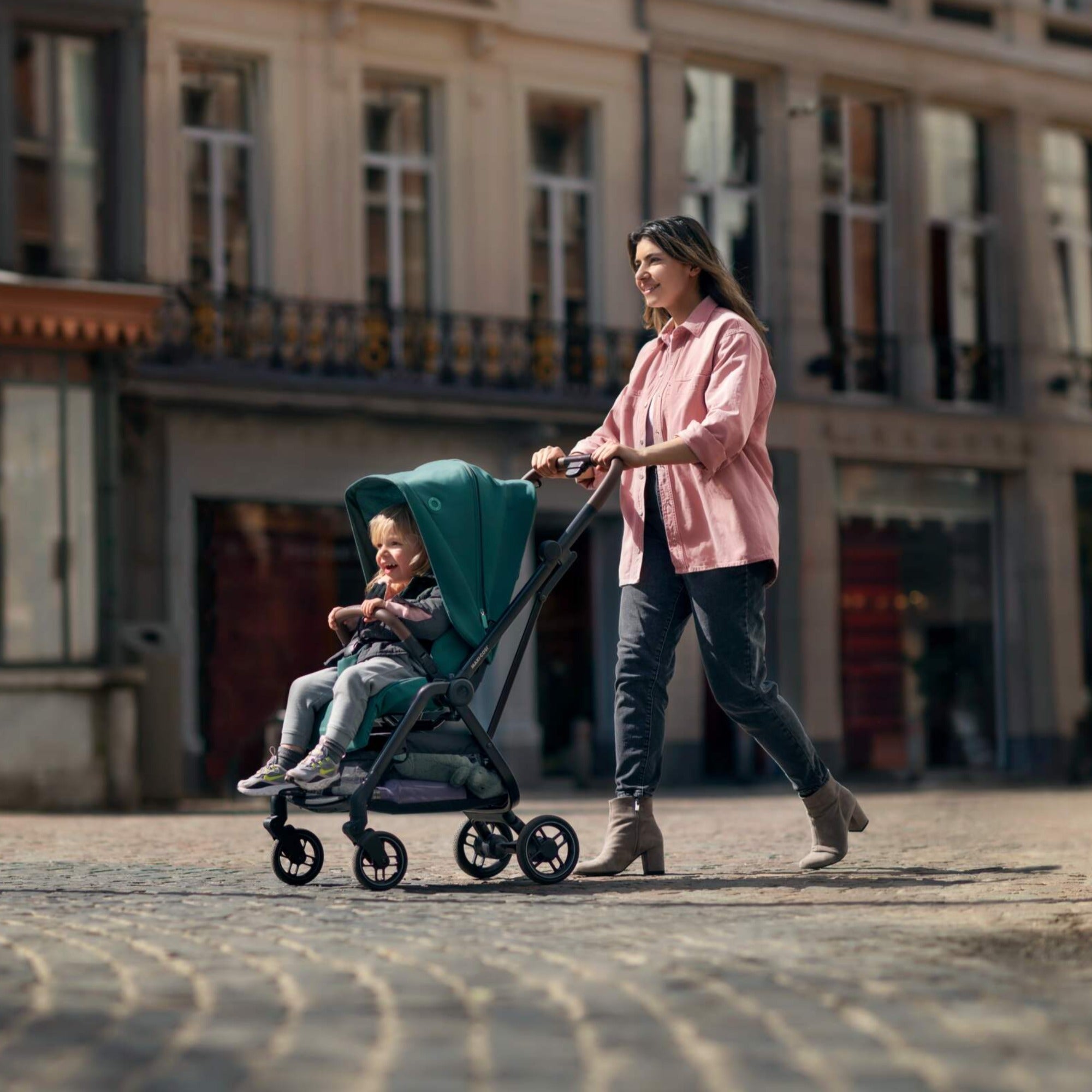 Maxi Cosi Leona Stroller | Urban Lightweight