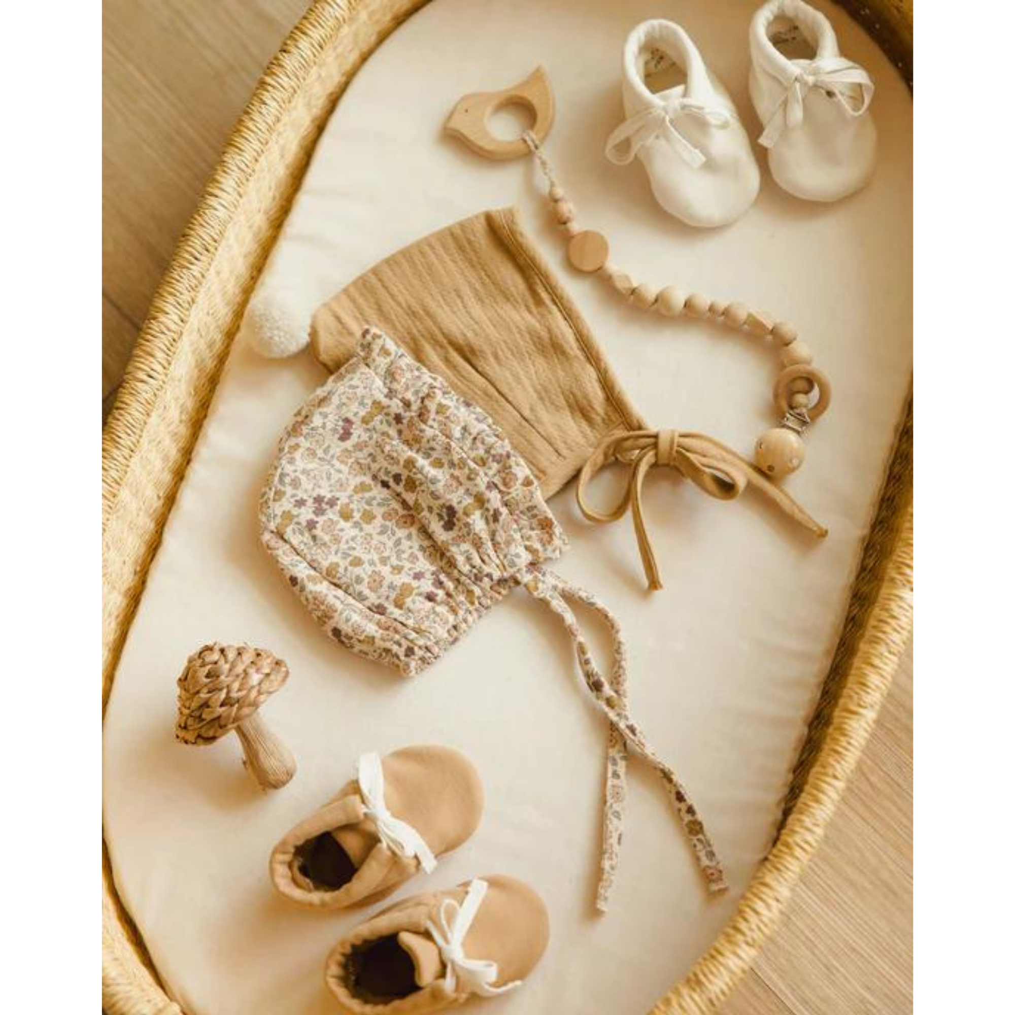 QUINCY MAE Baby Booties - Ivory