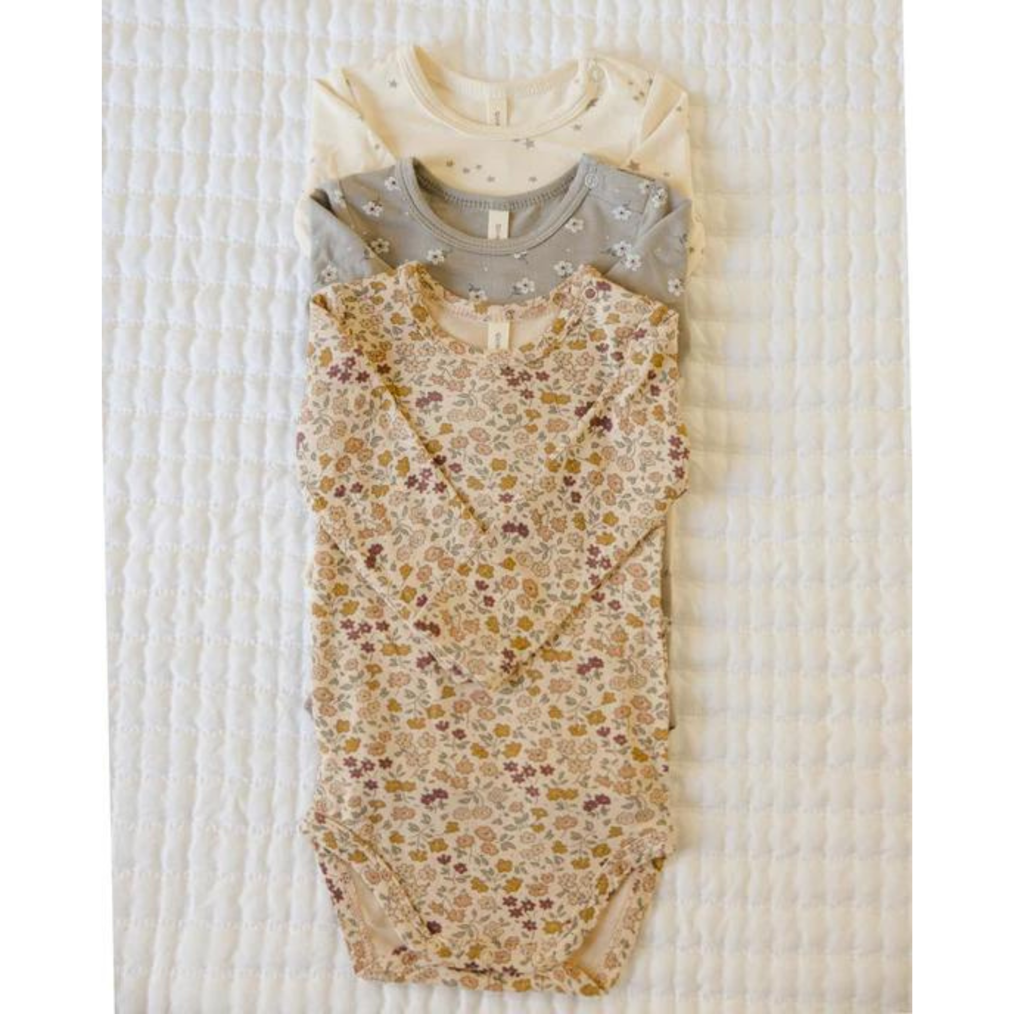 QUINCY MAE Bamboo Long Sleeve Bodysuit - Twinkle