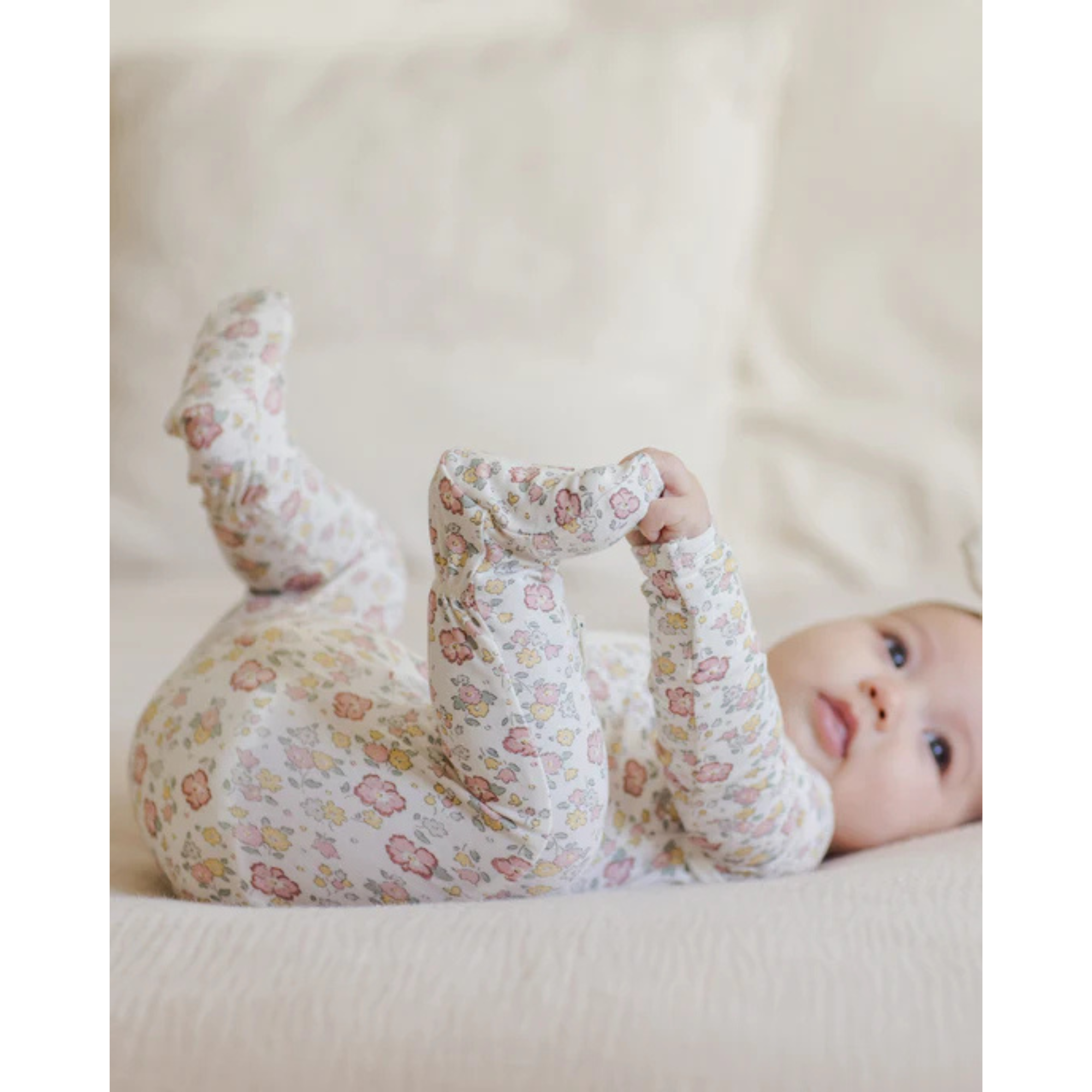 QUINCY MAE Bamboo Zip Sleeper Footie - Bloom