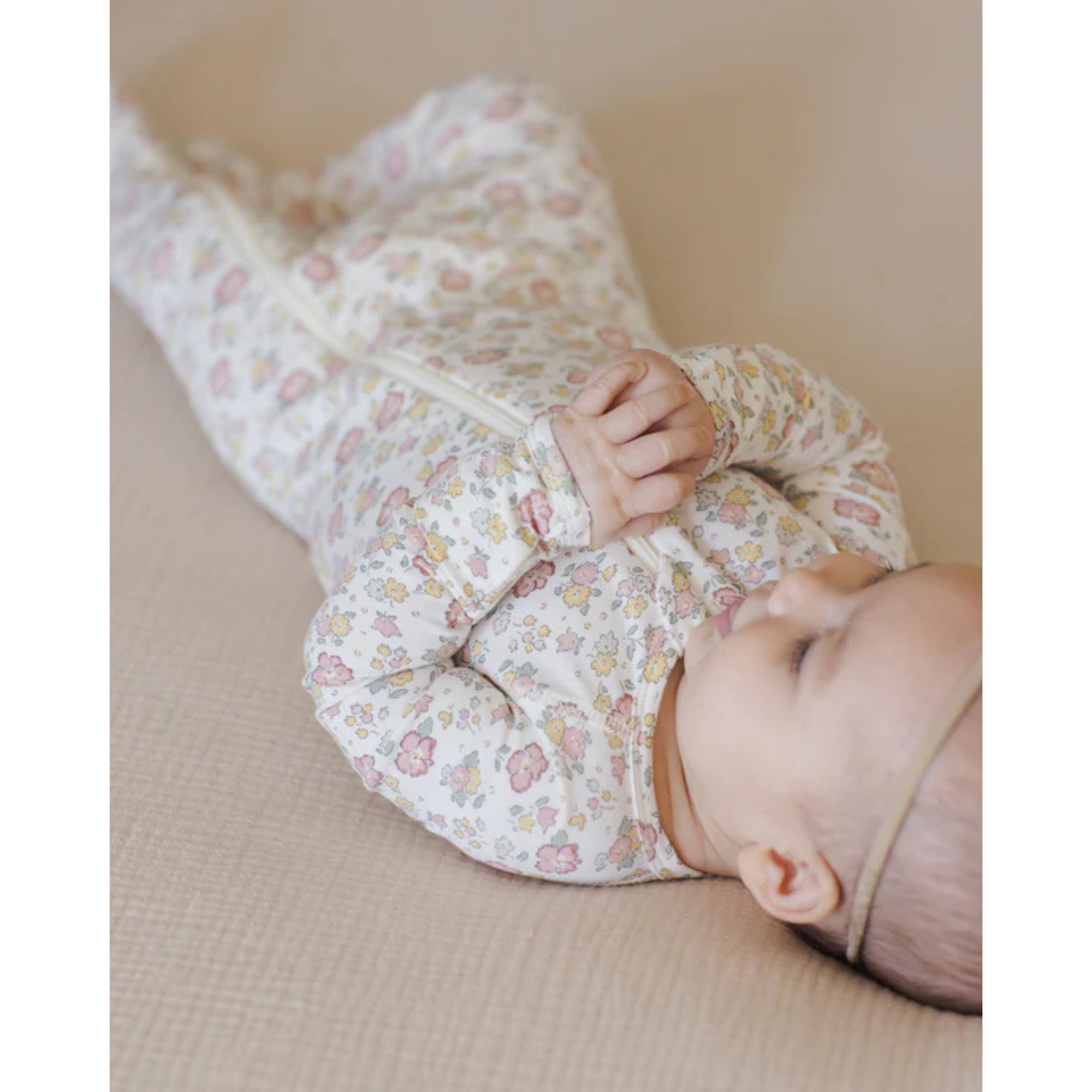 QUINCY MAE Bamboo Zip Sleeper Footie - Bloom