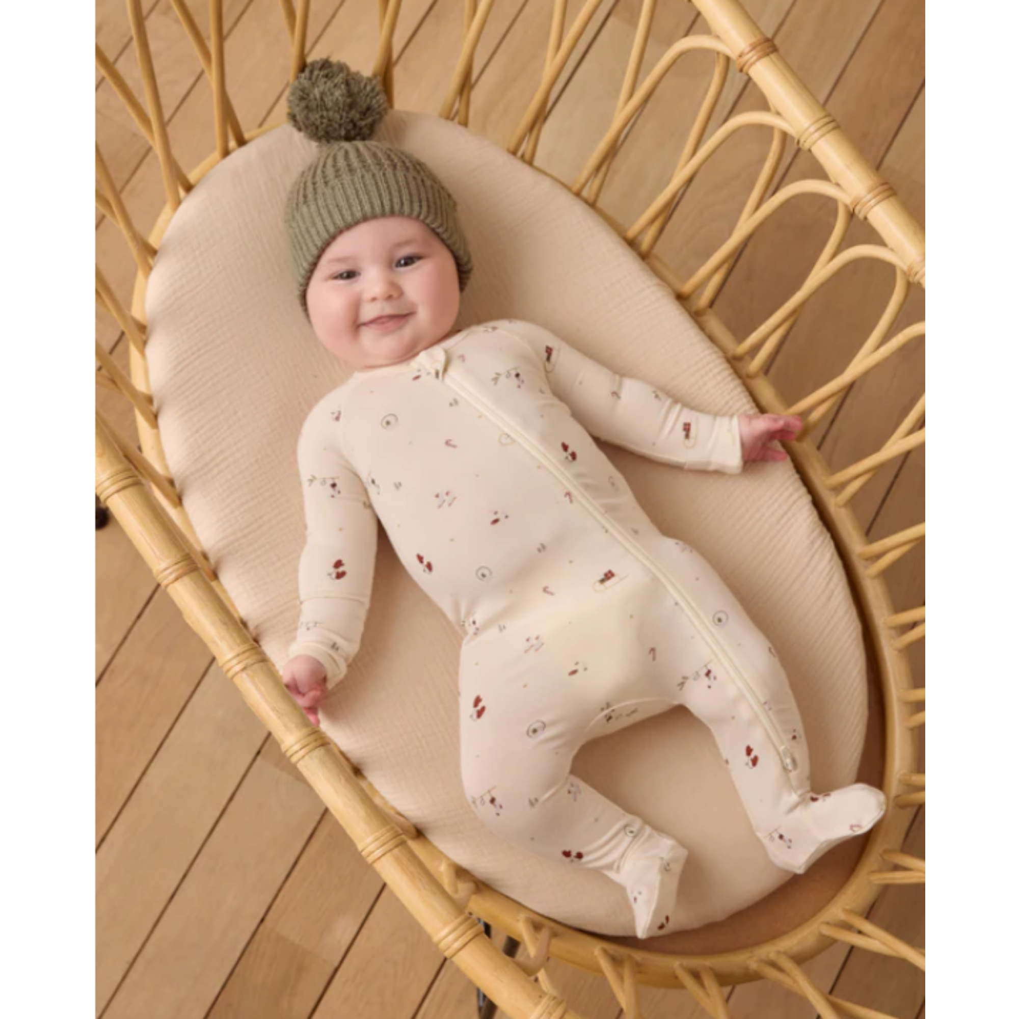 QUINCY MAE Bamboo Zip Footie - Winter Wonderland