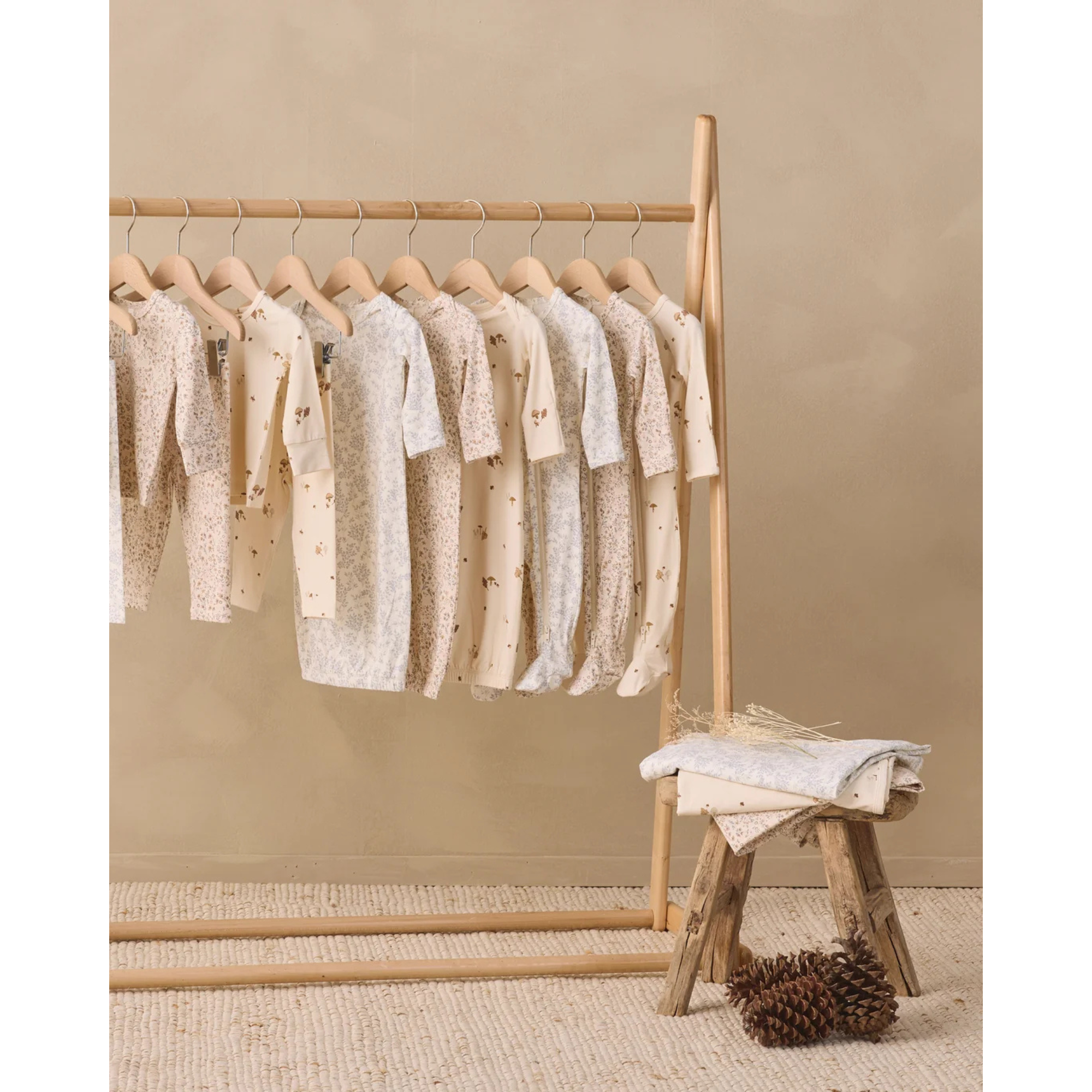 QUINCY MAE Bamboo Zip Footie Sleeper - Woodland