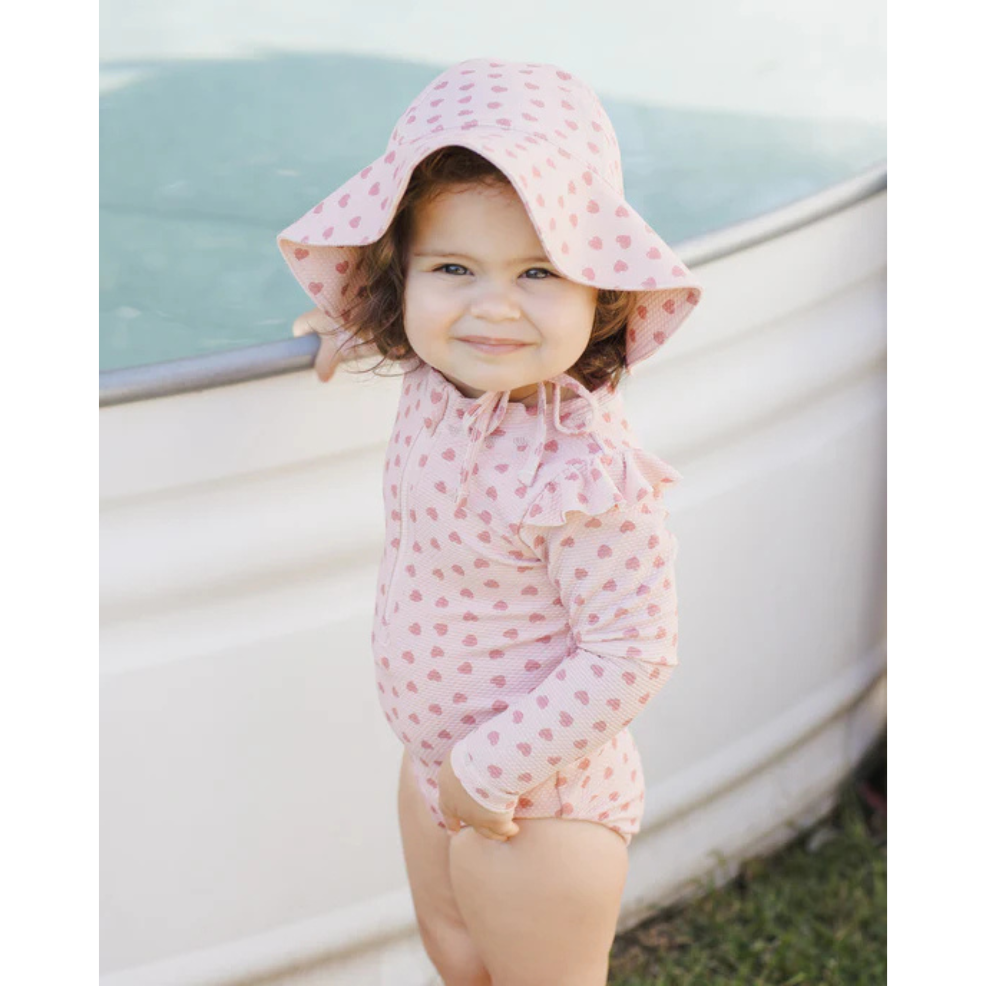 QUINCY MAE Byron Rashguard One-Piece - Hearts