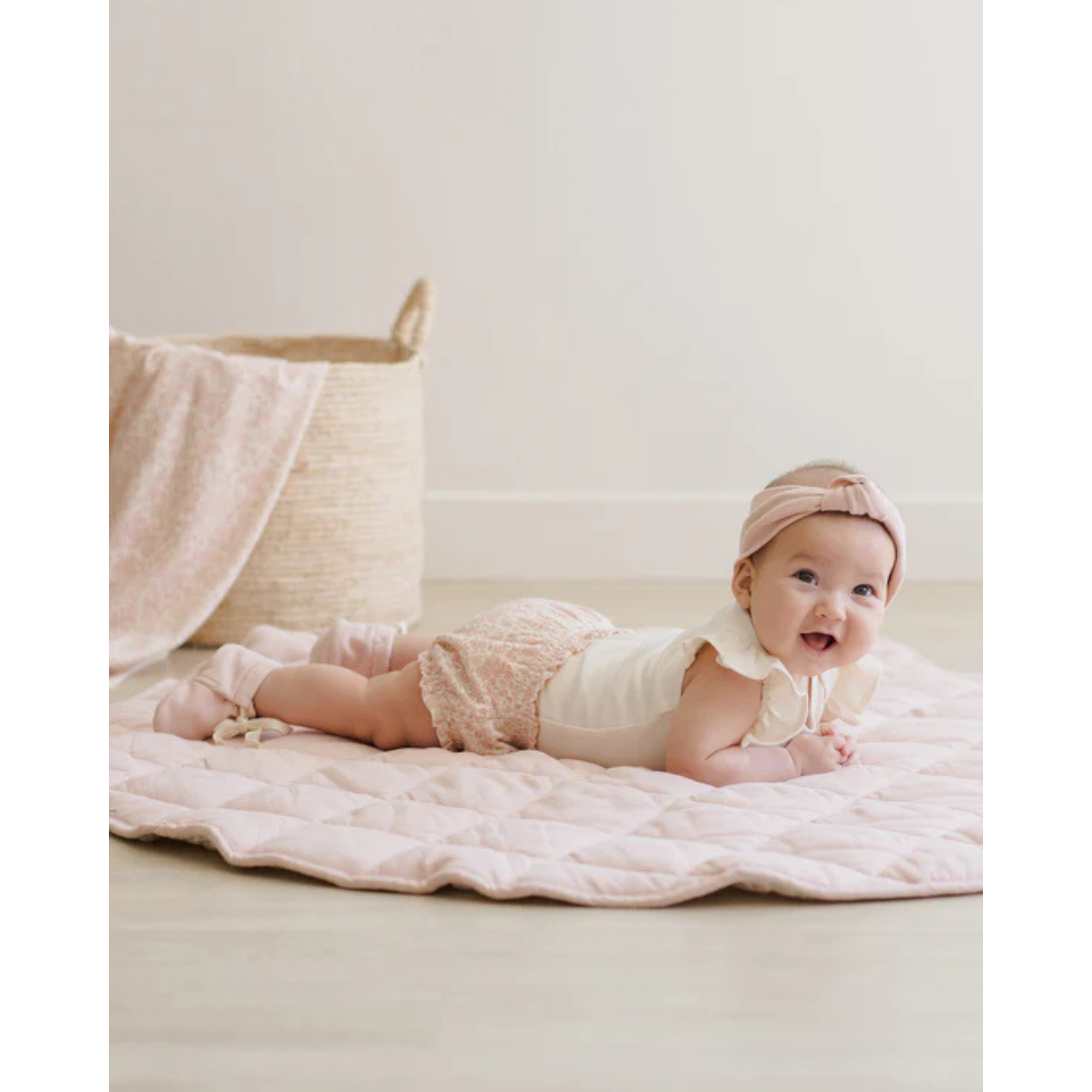 QUINCY MAE Flutter Sleeve Bodysuit - Ivory