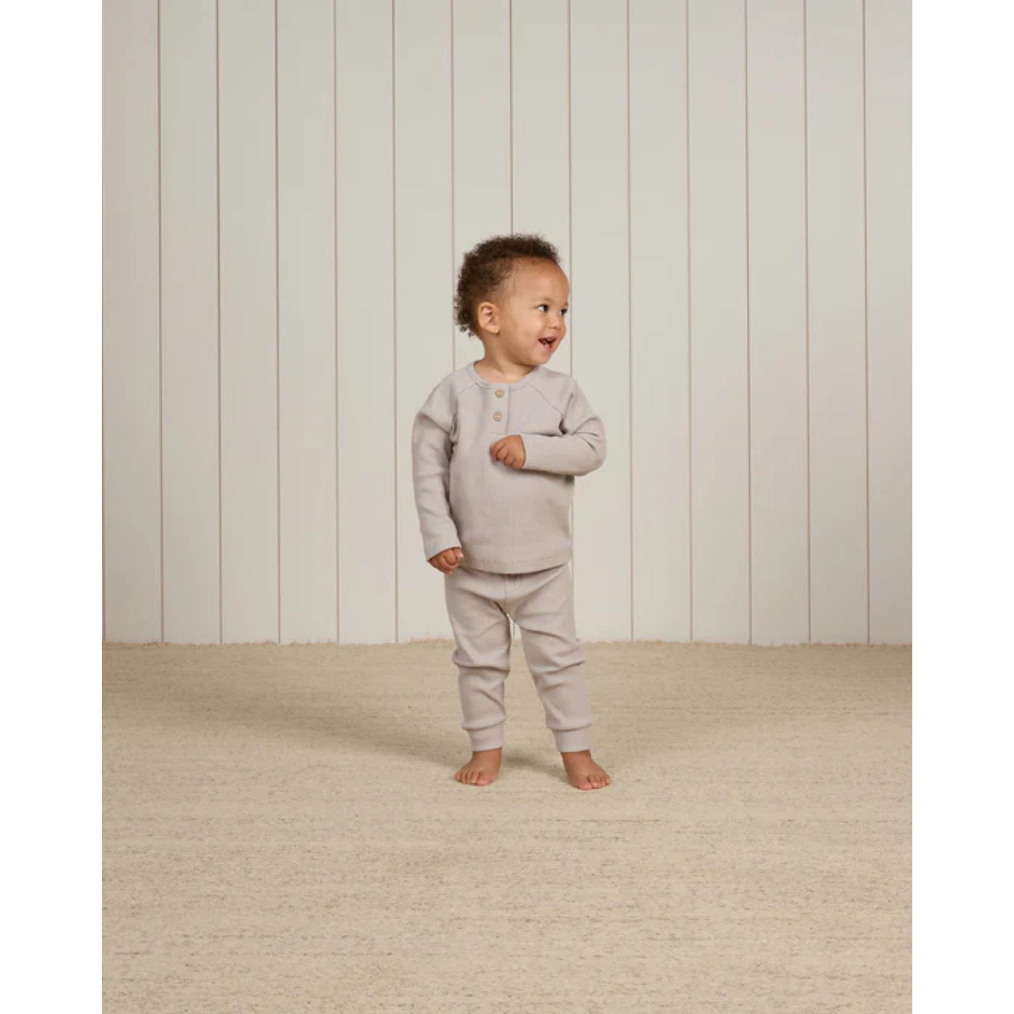 QUINCY MAE Henley Knit Top - Fog