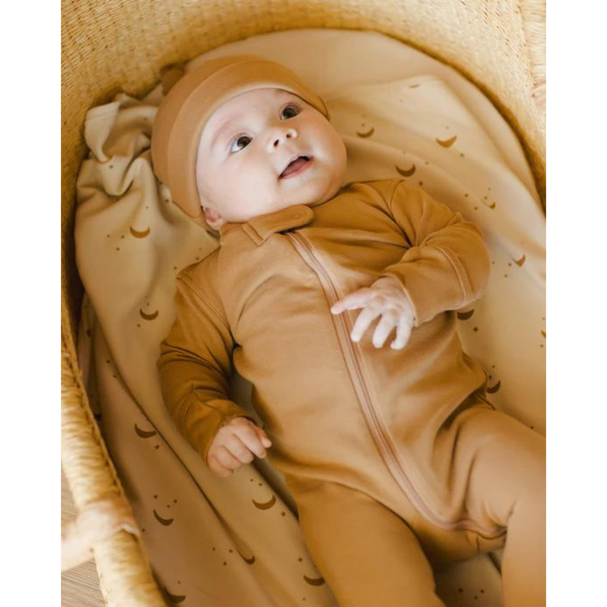 QUINCY MAE Knotted Baby Hat  0-6M - Golden