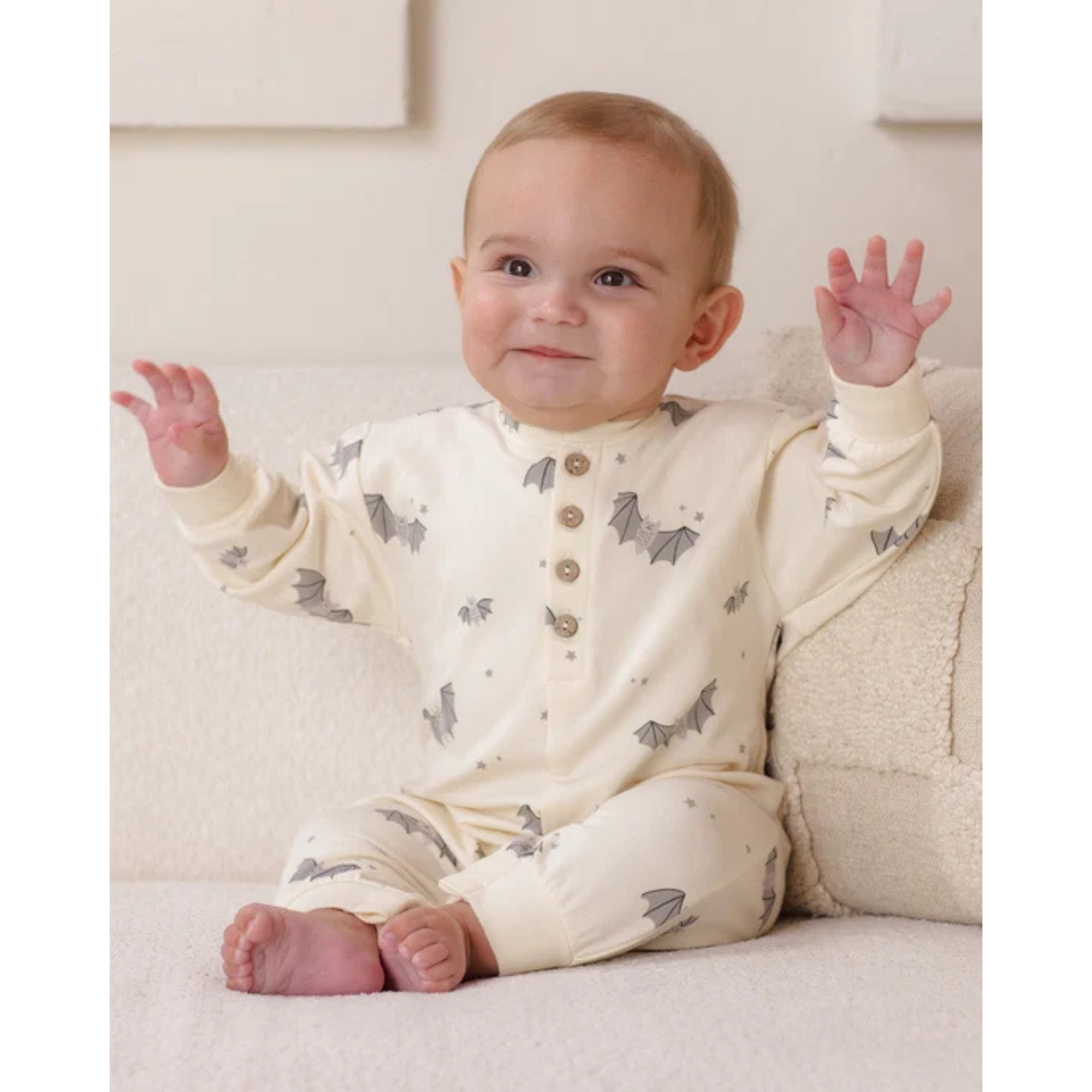 QUINCY MAE Relaxed Fleece Jumpsuit - Baby Bats