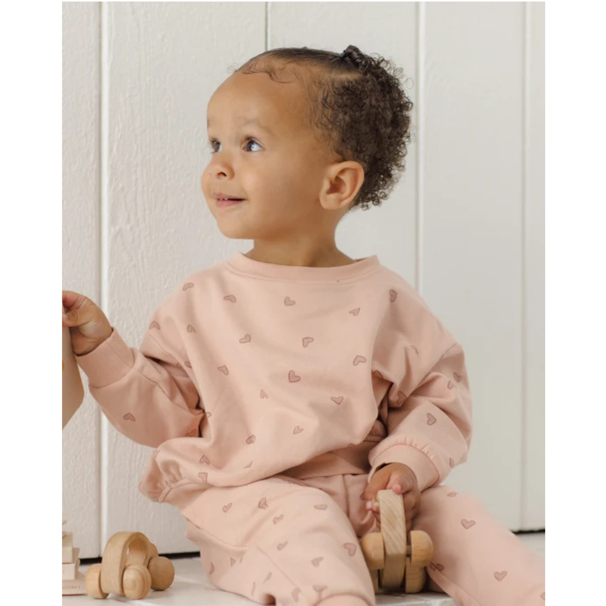 QUINCY MAE Relaxed Sweatshirt - Hearts