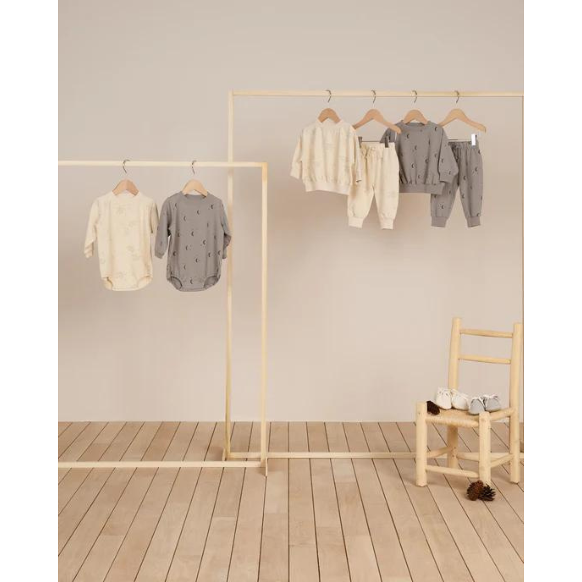 QUINCY MAE Relaxed Sweatshirt - Moons