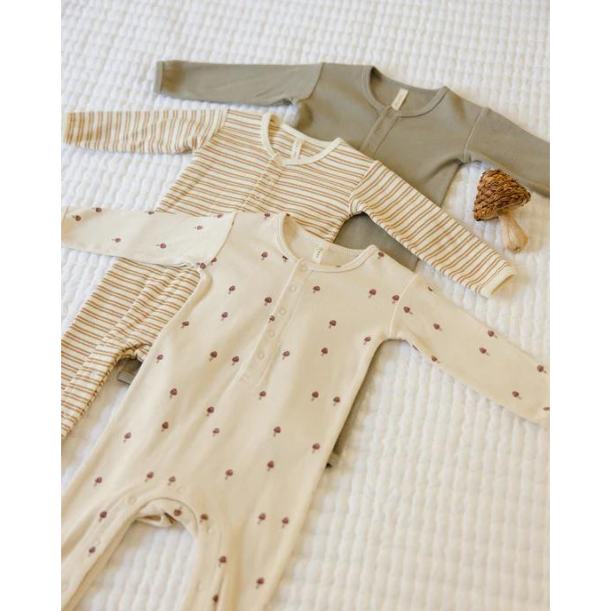 QUINCY MAE Ribbed Baby Jumpsuit - Mushrooms