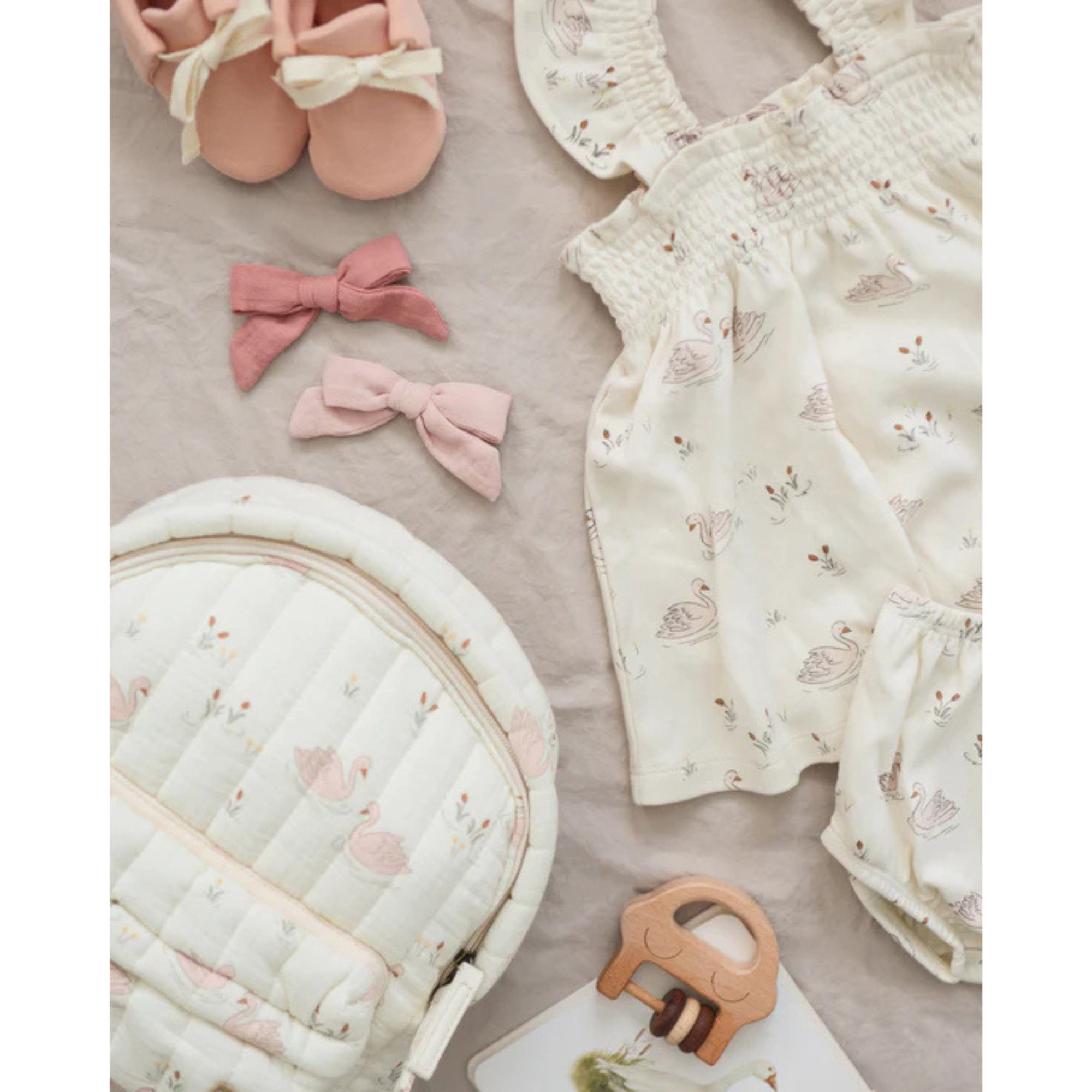 QUINCY MAE Smocked Jersey Dress - Swans