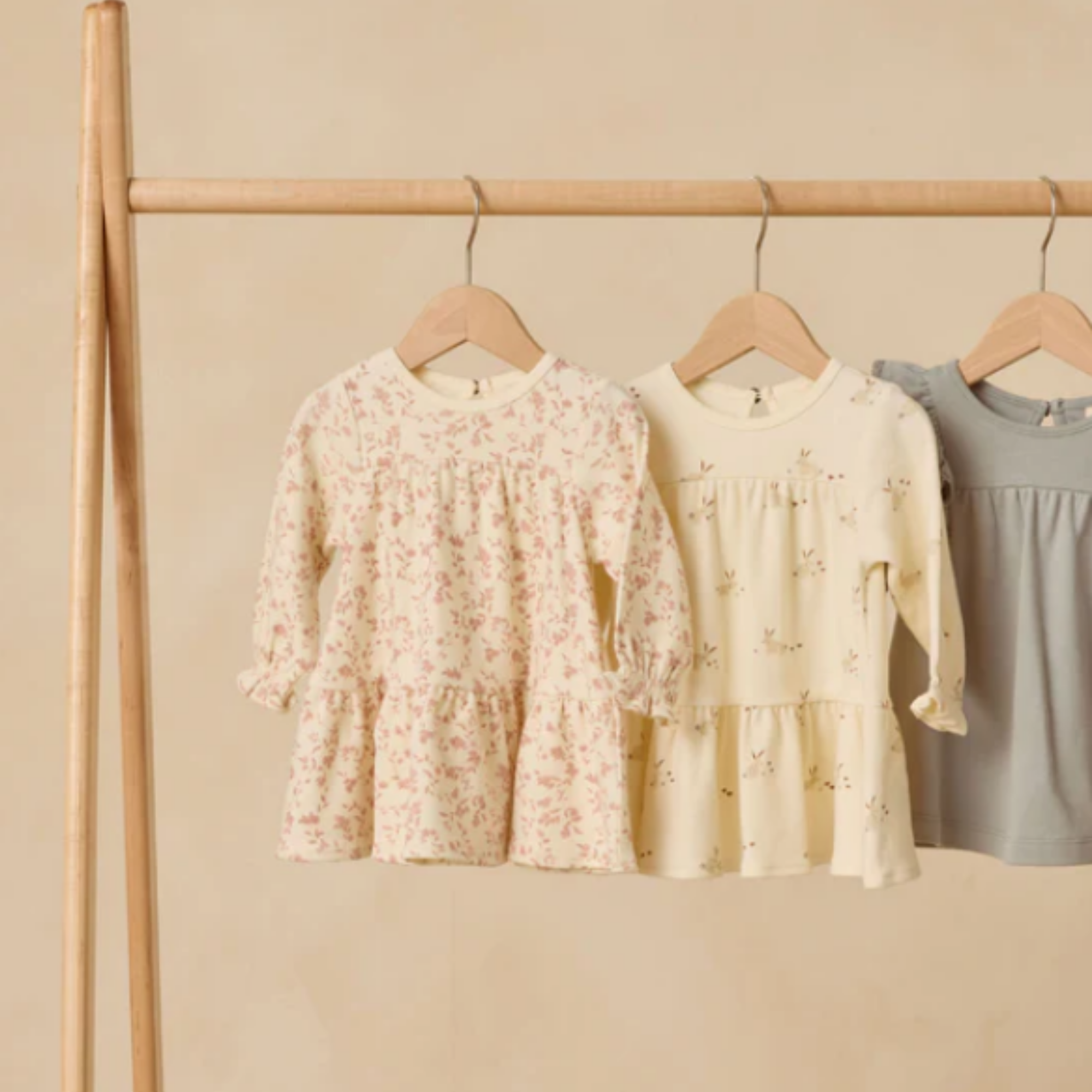 Robe en jersey à volants QUINCY MAE - Lapins