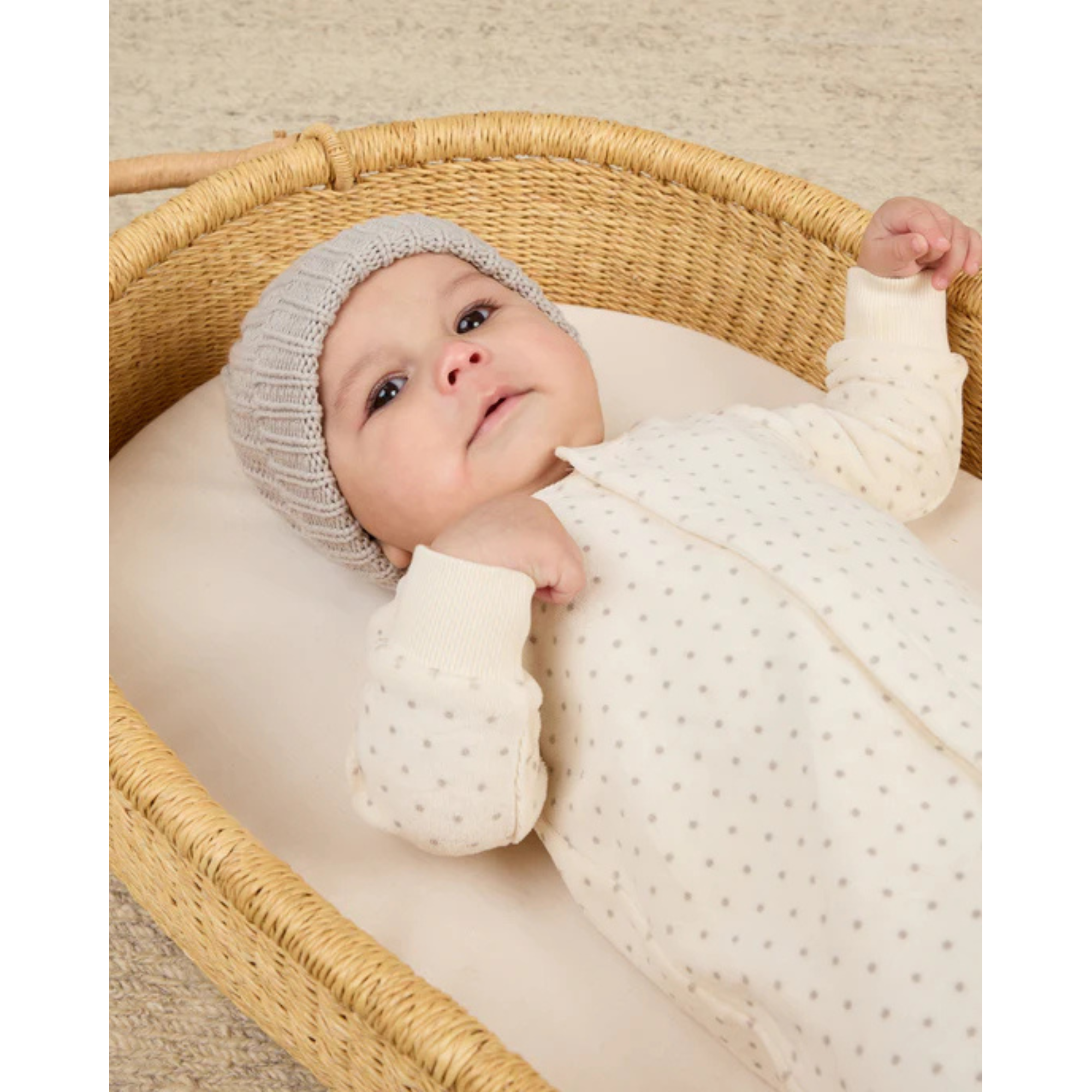 QUINCY MAE Velour Hidden Snap Footie - Polka Dot