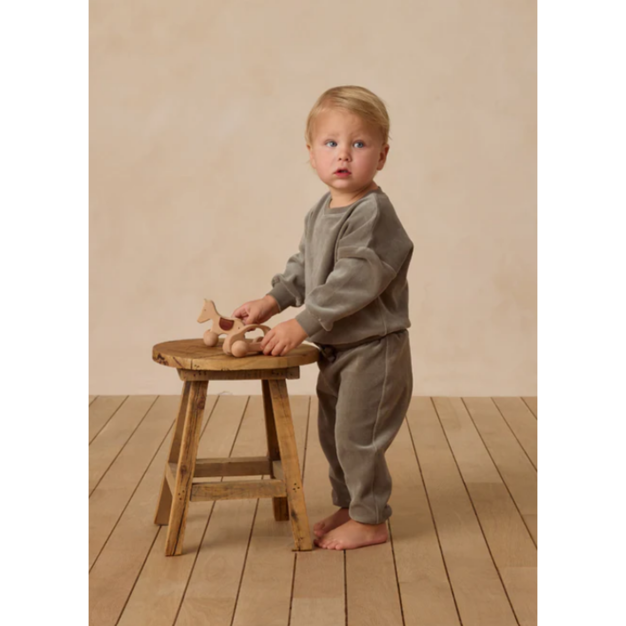 QUINCY MAE Velour Relaxed Sweatshirt - Forest