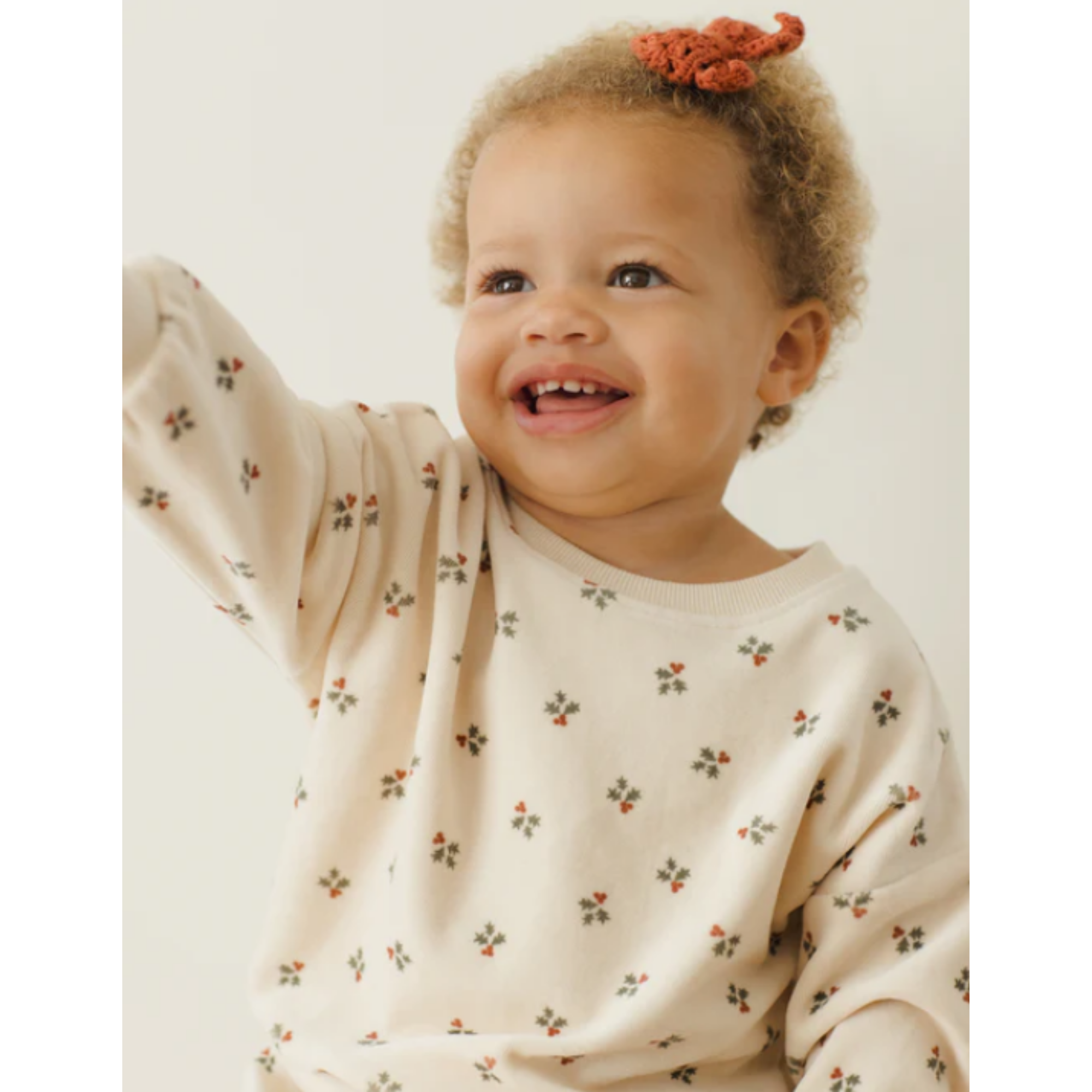 QUINCY MAE Velour Relaxed Sweatshirt - Holly Berry