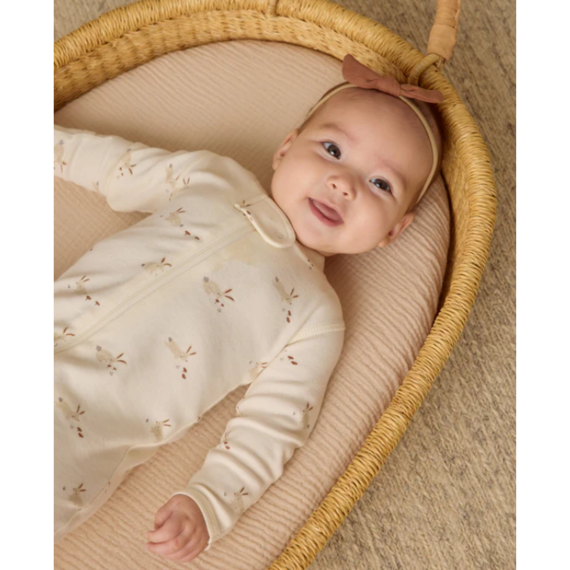 QUINCY MAE Zip Long Sleeve Sleeper Footie - Bunnies