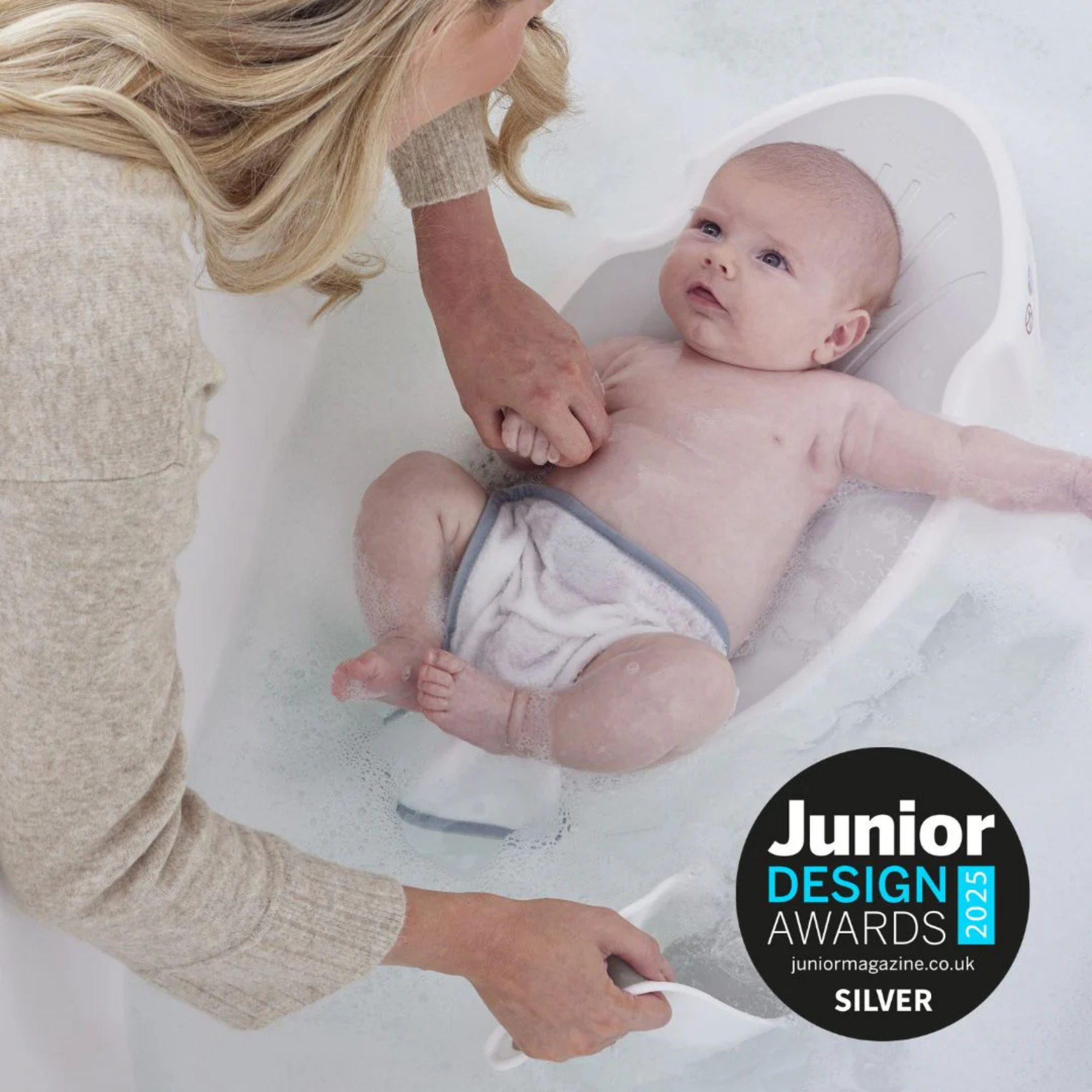 SHNUGGLE Newborn Bath Support
