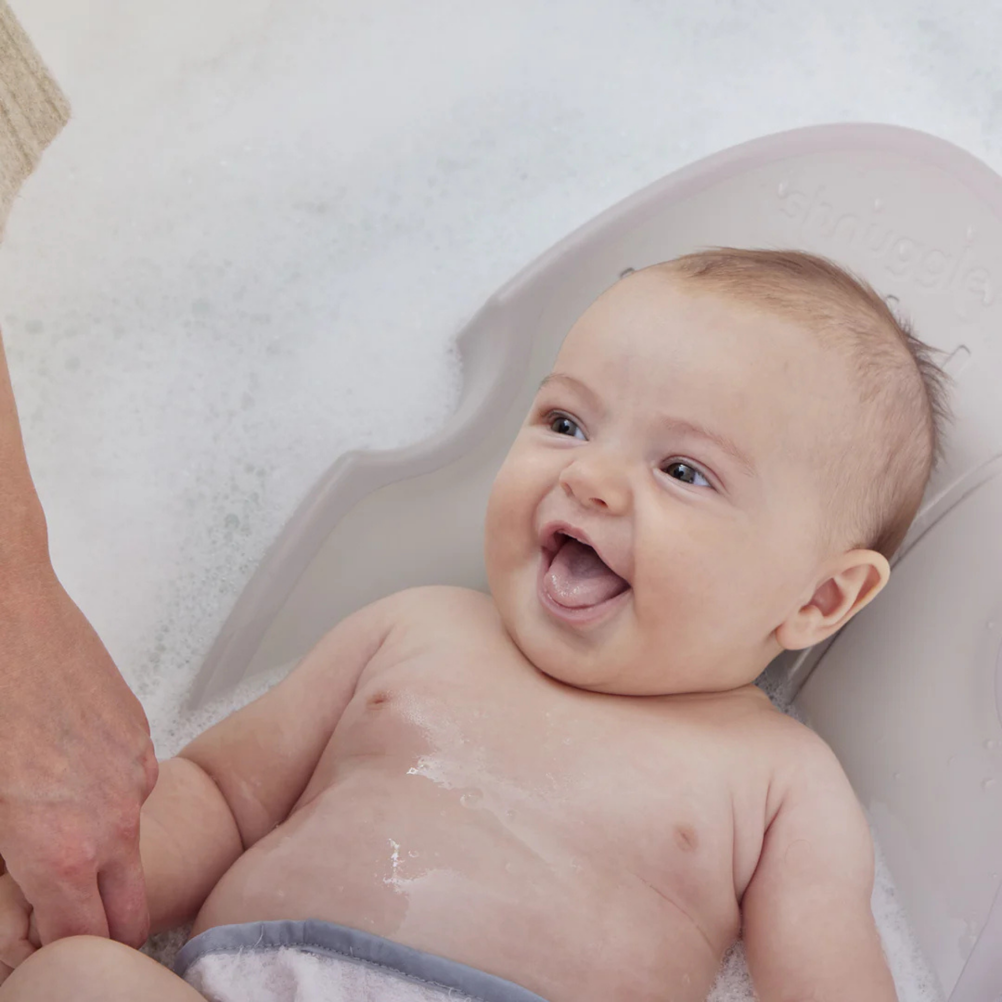 SHNUGGLE Newborn Bath Support