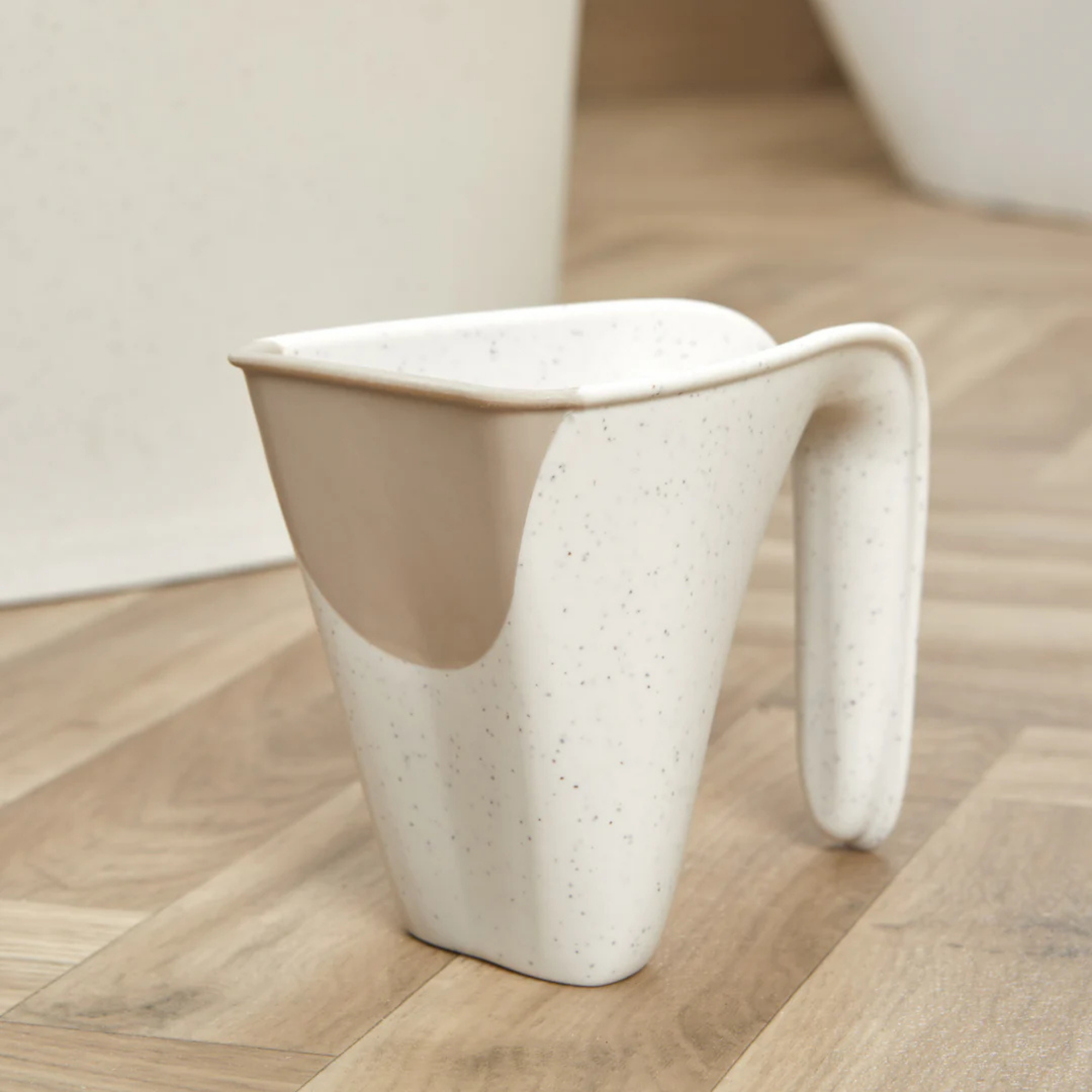 SHNUGGLE Washy Bath Jug ECO- Cookies & Cream