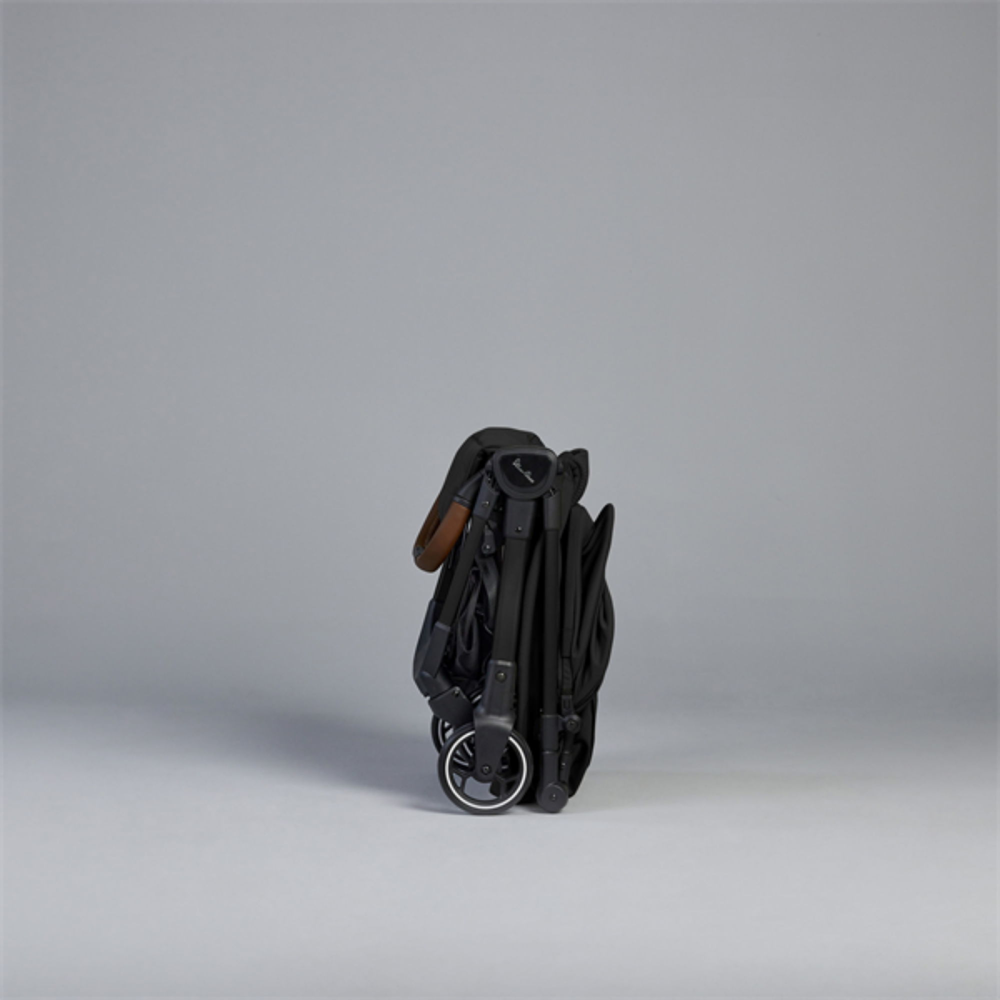 SILVER CROSS Clic + NUNA Pipa Travel System