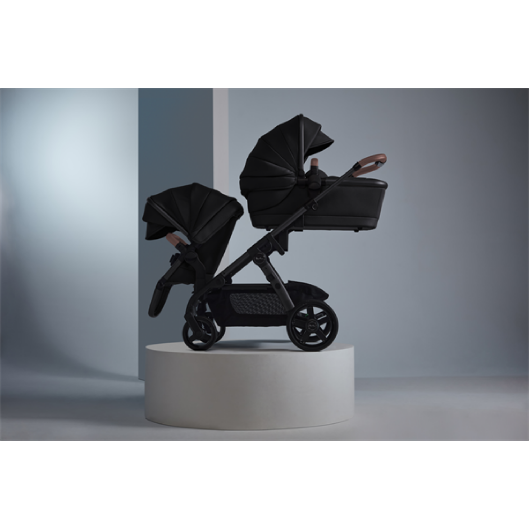 SILVER CROSS Wave 3 + NUNA Pipa Travel System