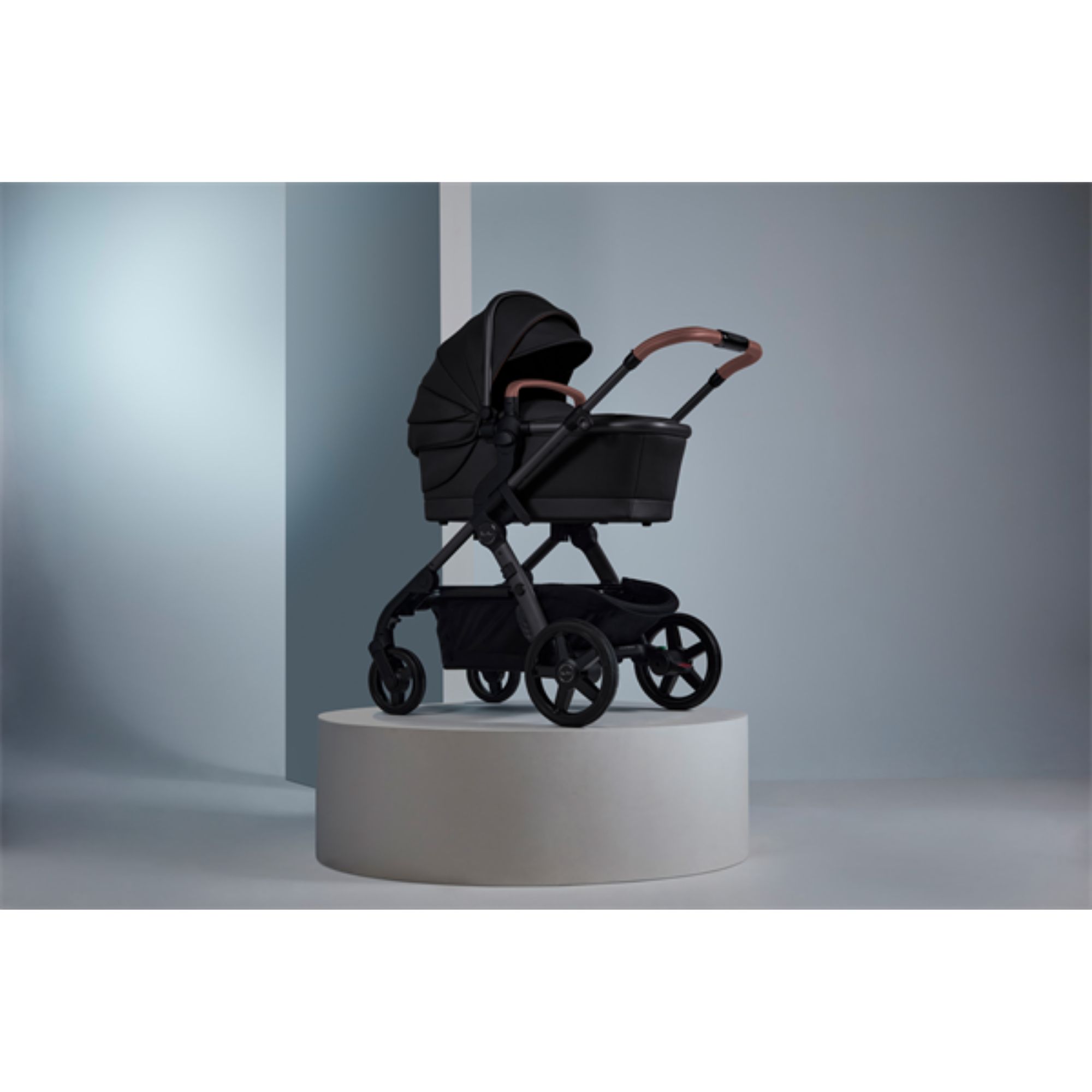 SILVER CROSS Wave 3 + NUNA Pipa Travel System