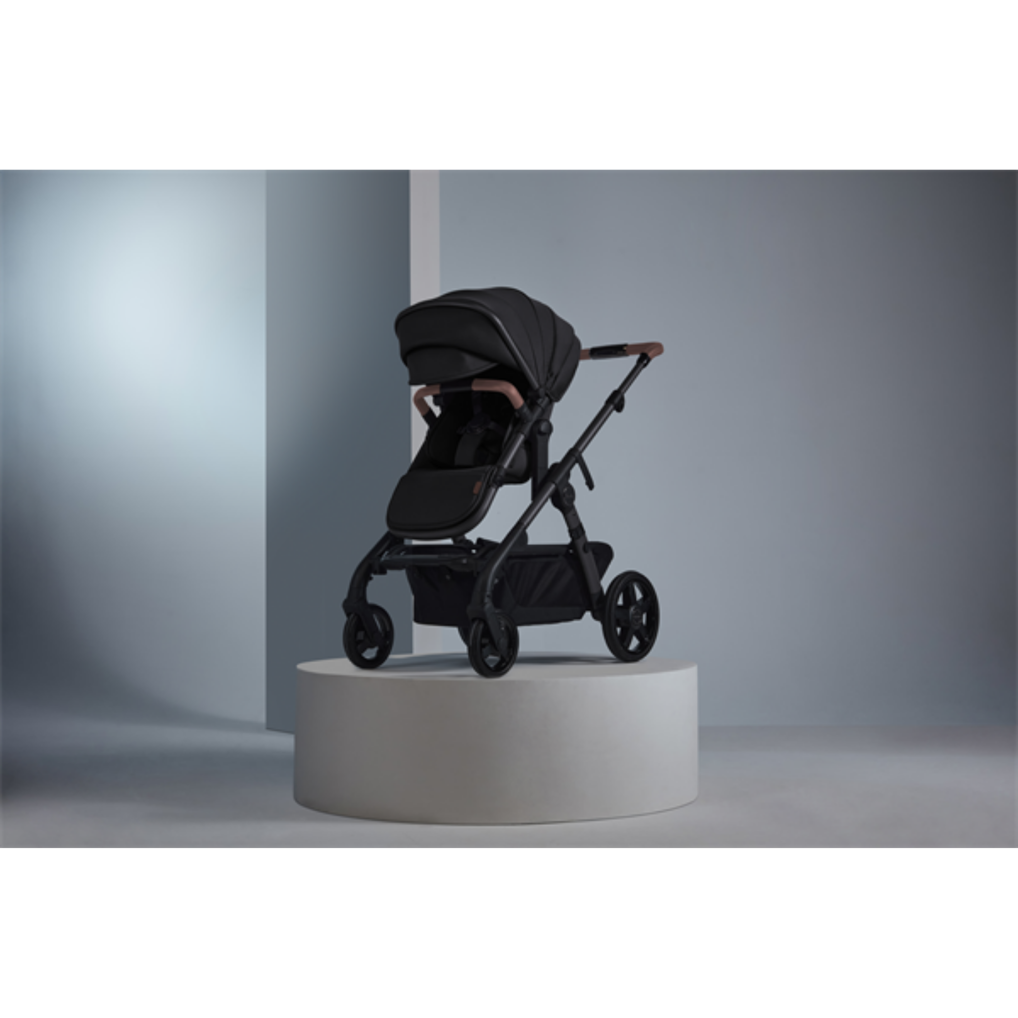 SILVER CROSS Wave 3 + NUNA Pipa Travel System