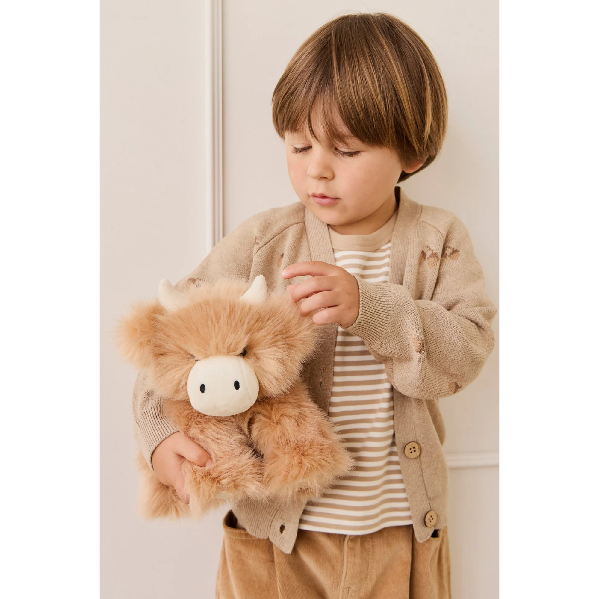 LES LAPINS À CÂLINER Hilda la vache des Highlands