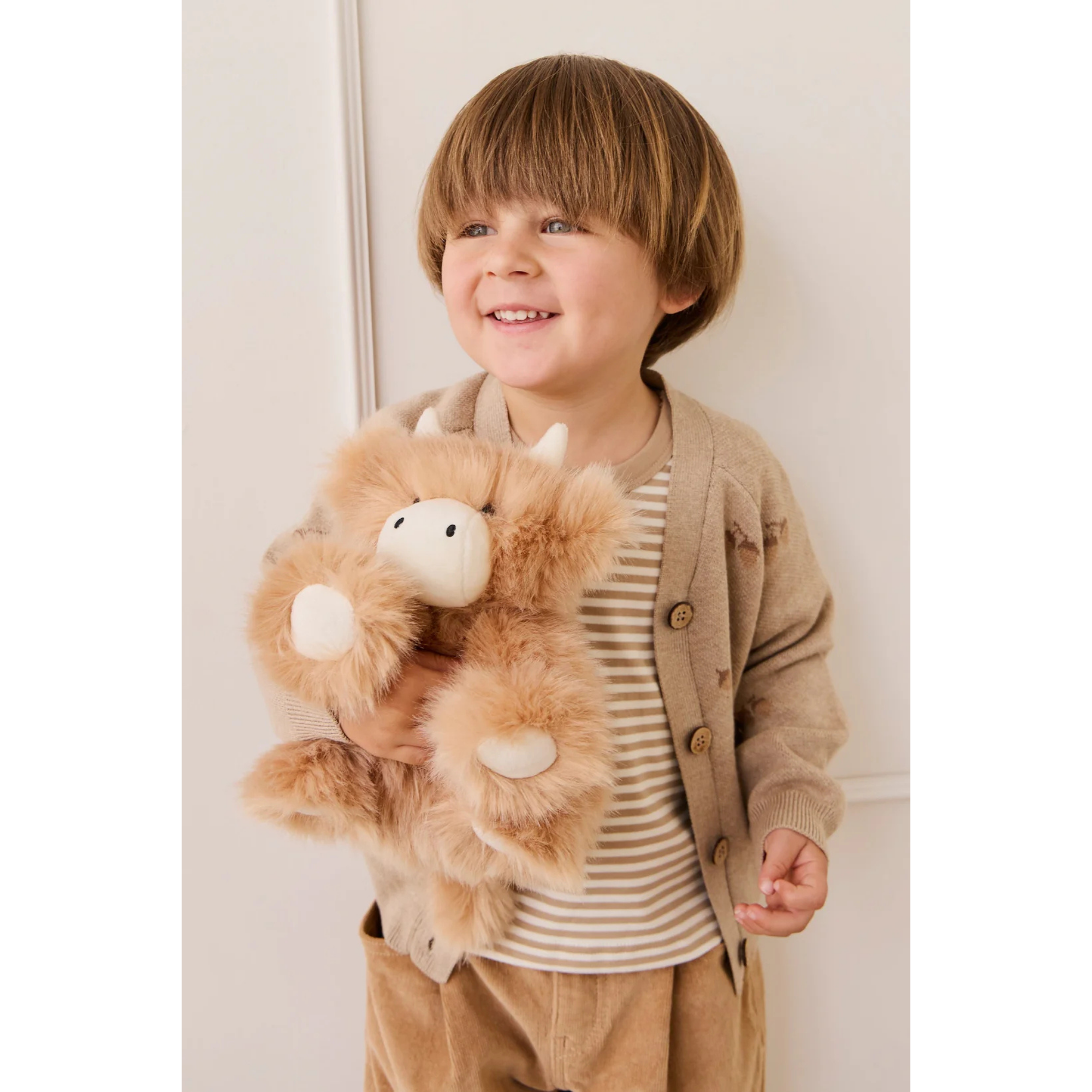 LES LAPINS À CÂLINER Hilda la vache des Highlands