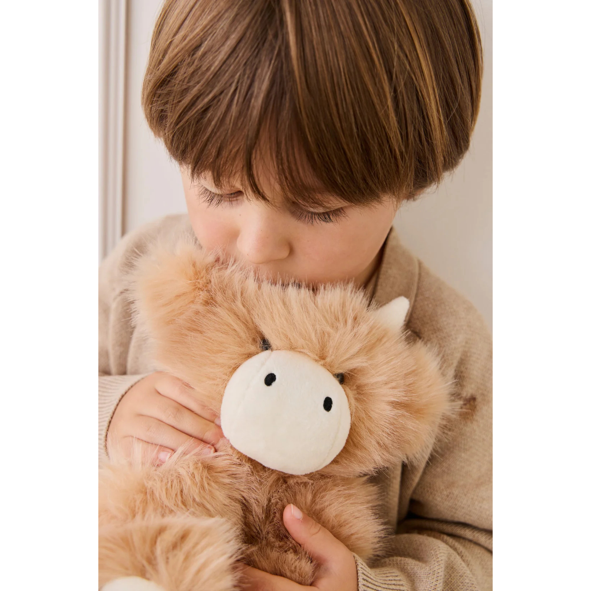 LES LAPINS À CÂLINER Hilda la vache des Highlands