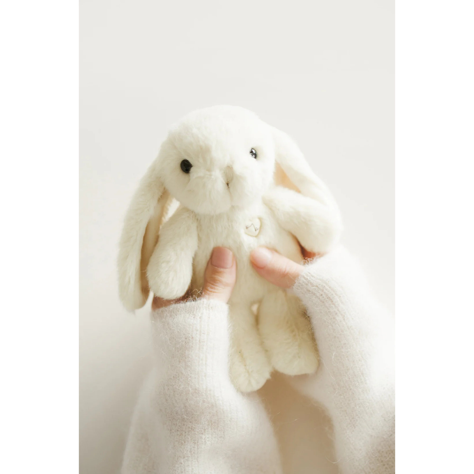 SNUGGLE BUNNIES Little Penelope