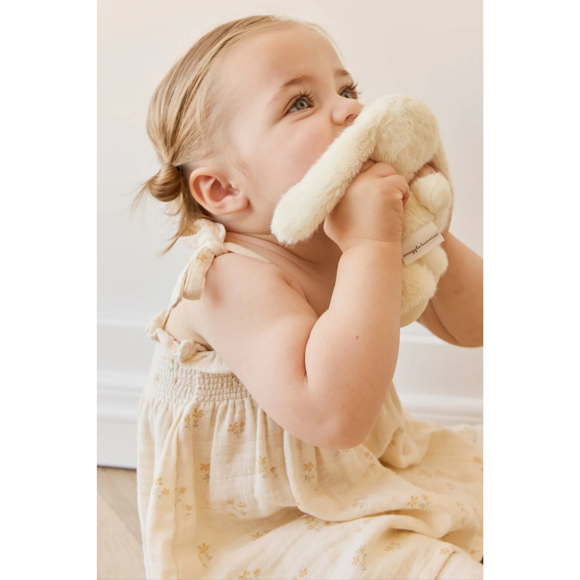 SNUGGLE BUNNIES Little Penelope