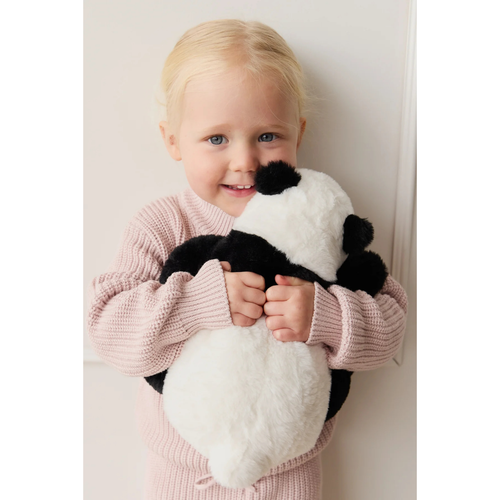 SNUGGLE BUNNIES Panda