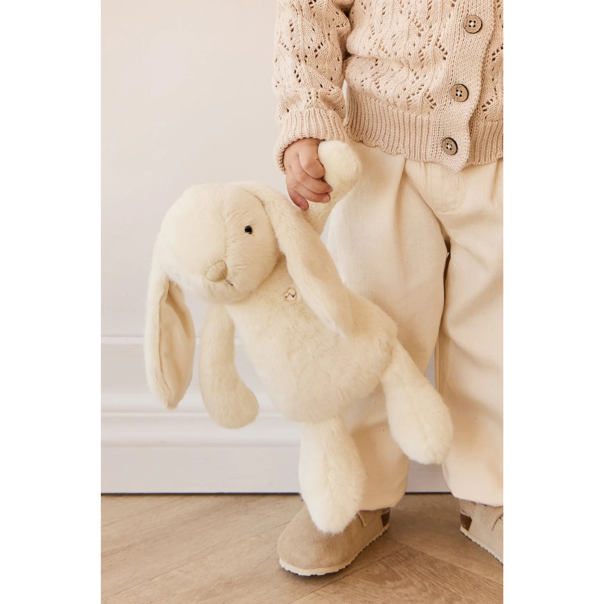 SNUGGLE BUNNIES Penelope