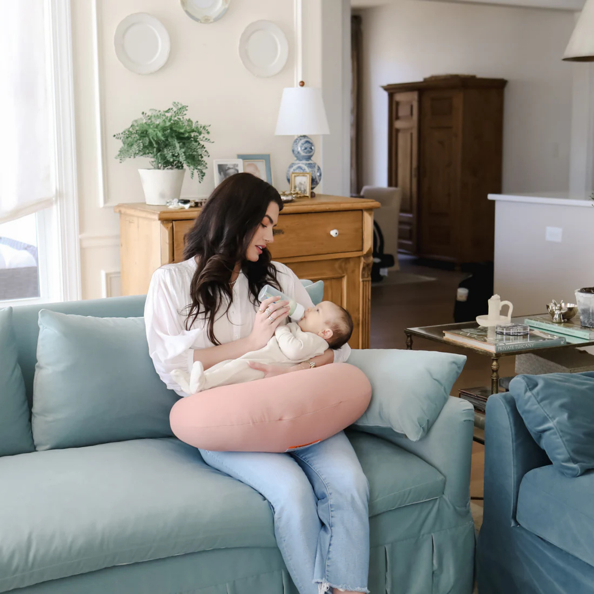 SNUGGLE ME ORGANIC Feeding + Support Pillow - Gumdrop