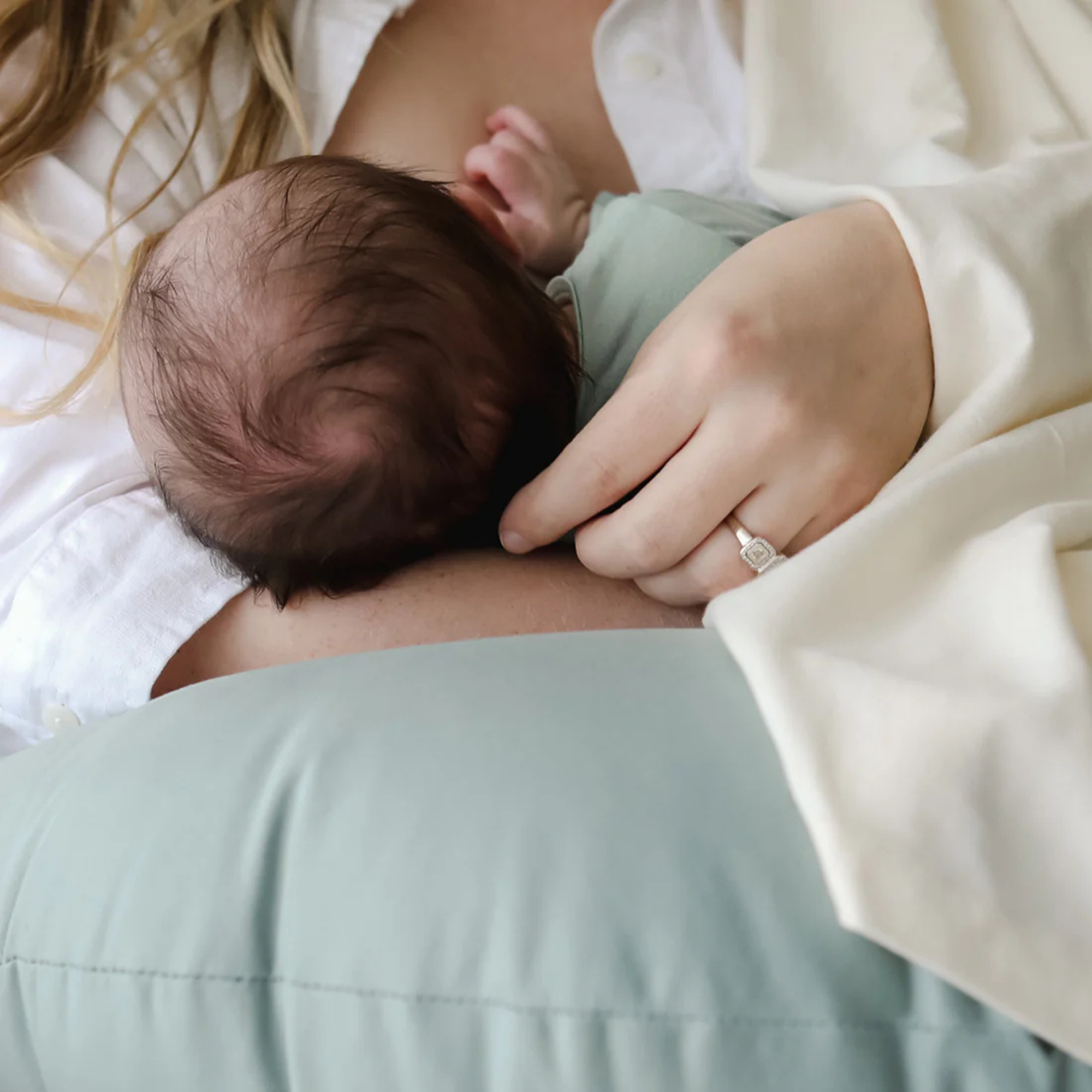 Coussin d'allaitement et de soutien SNUGGLE ME ORGANIC - Ardoise