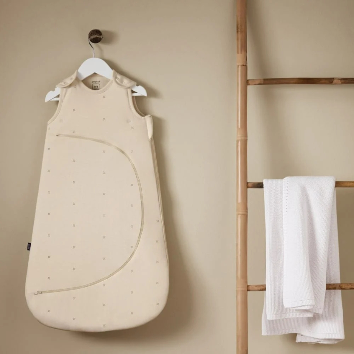 SNUZ SnuzPouch Sleeping Bag - Cashmere/Cross