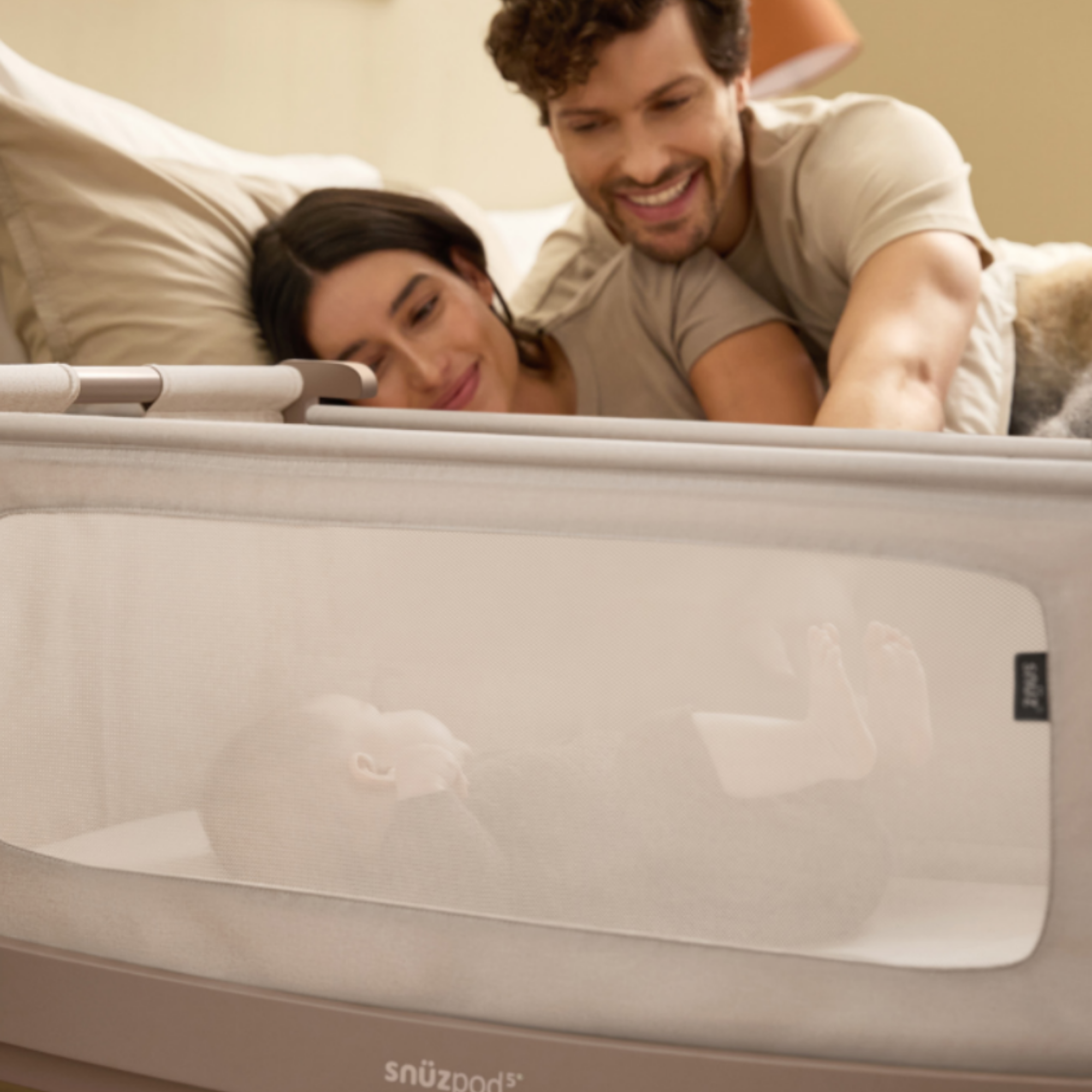 SNUZ SnuzPod5 Bedside Bassinet