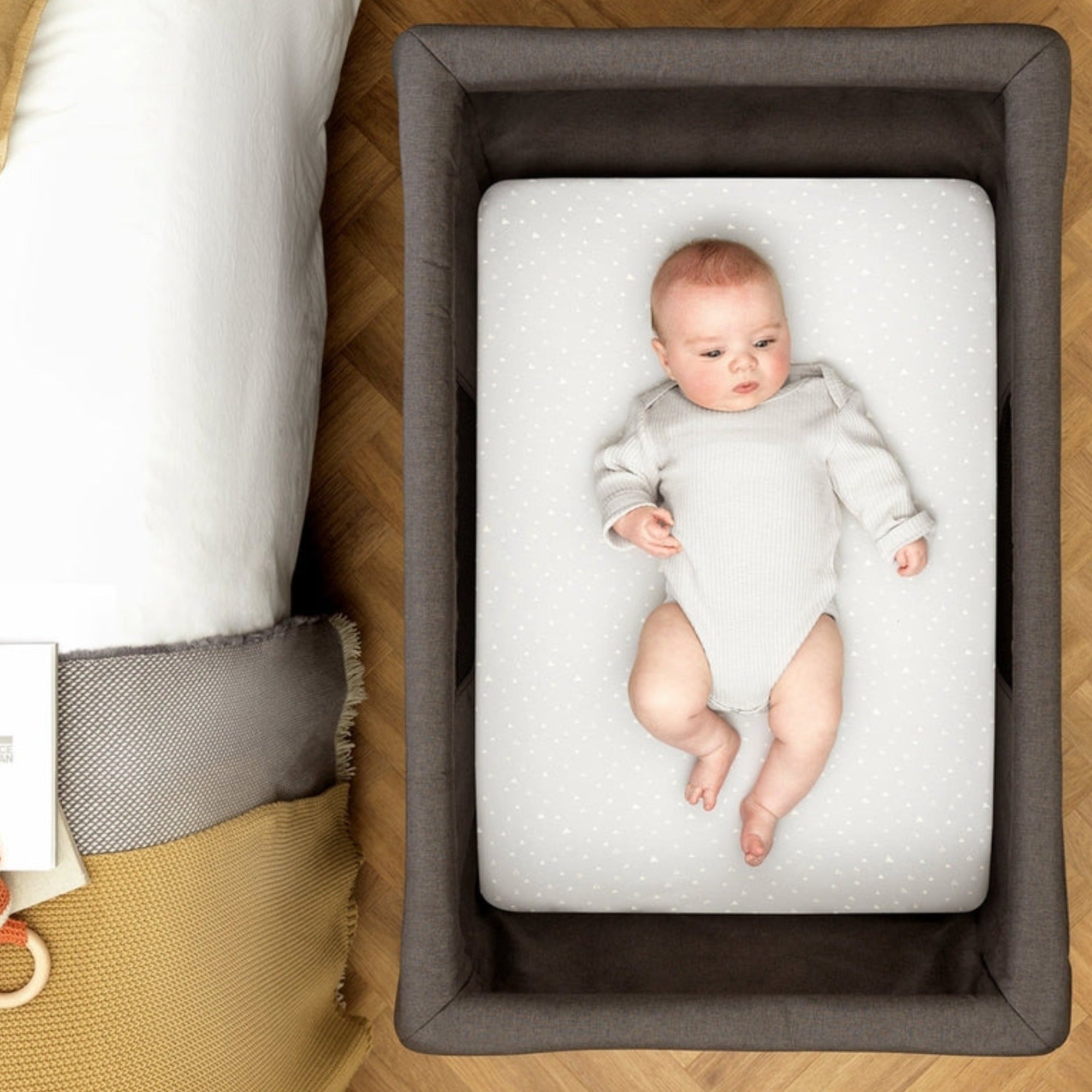 SILVER CROSS Slumber Travel Crib