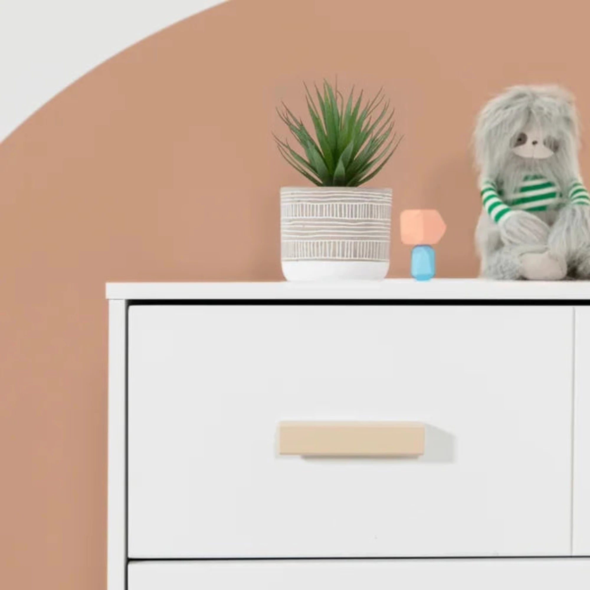 BABYLETTO Scoot 3-Drawer Changer Dresser