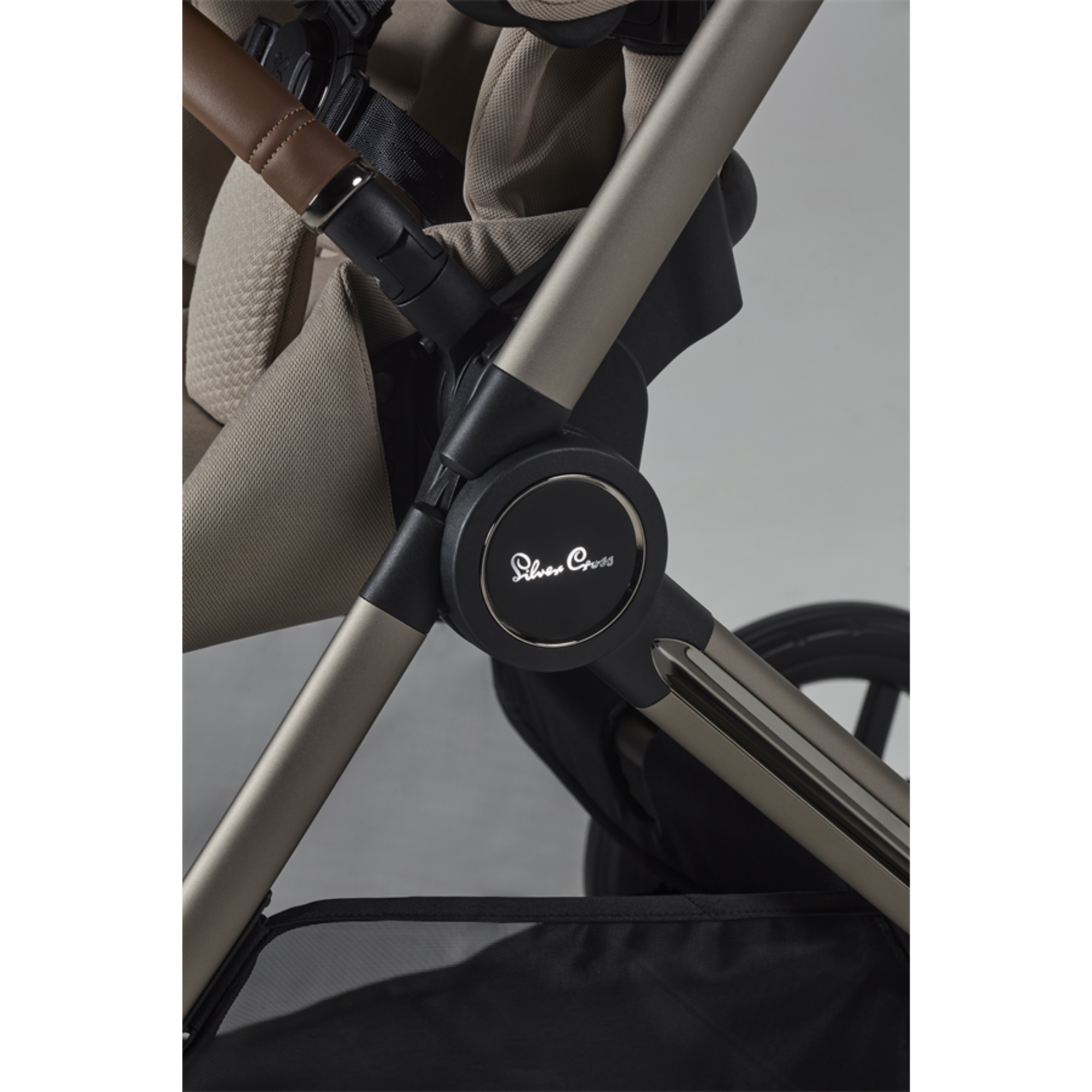 SILVER CROSS Reef 2 + Bassinet - Frappe