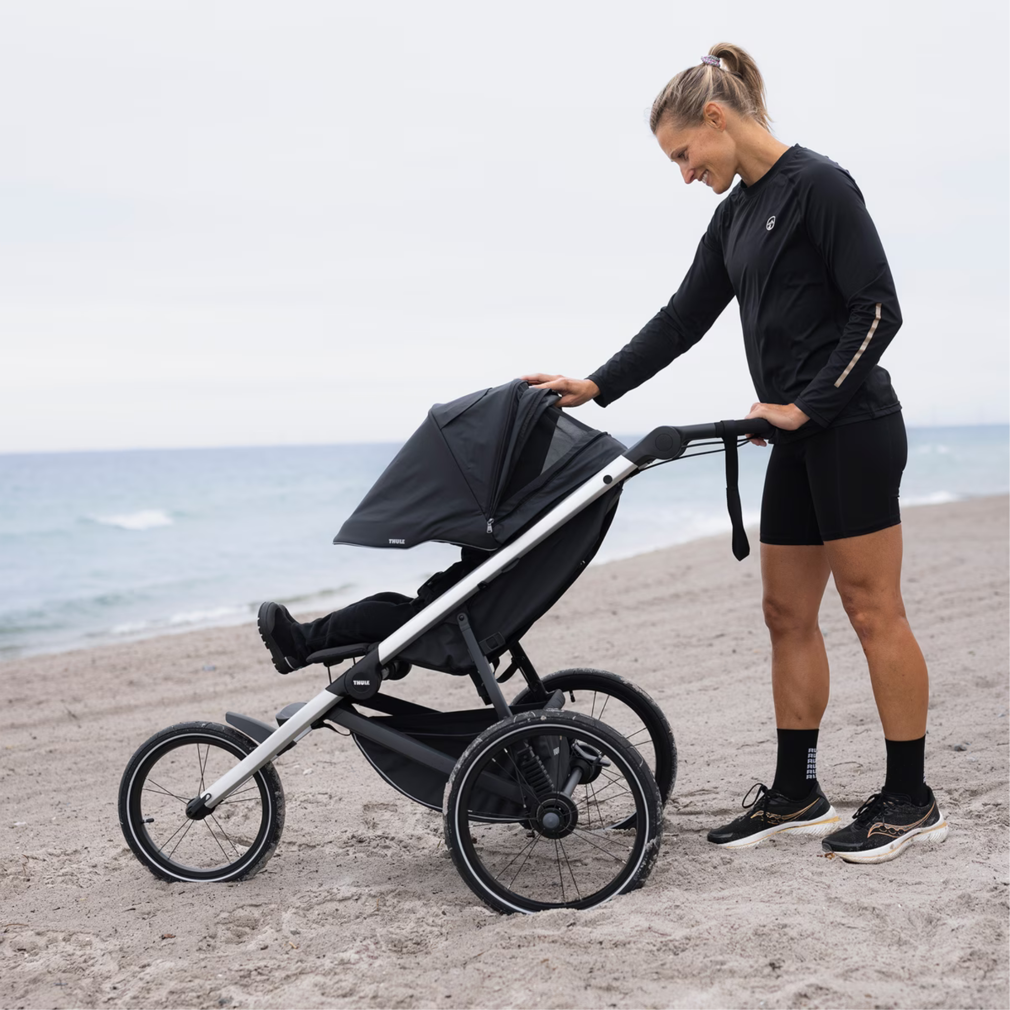 THULE Glide 3 All-Terrain and Jogging Stroller - Black
