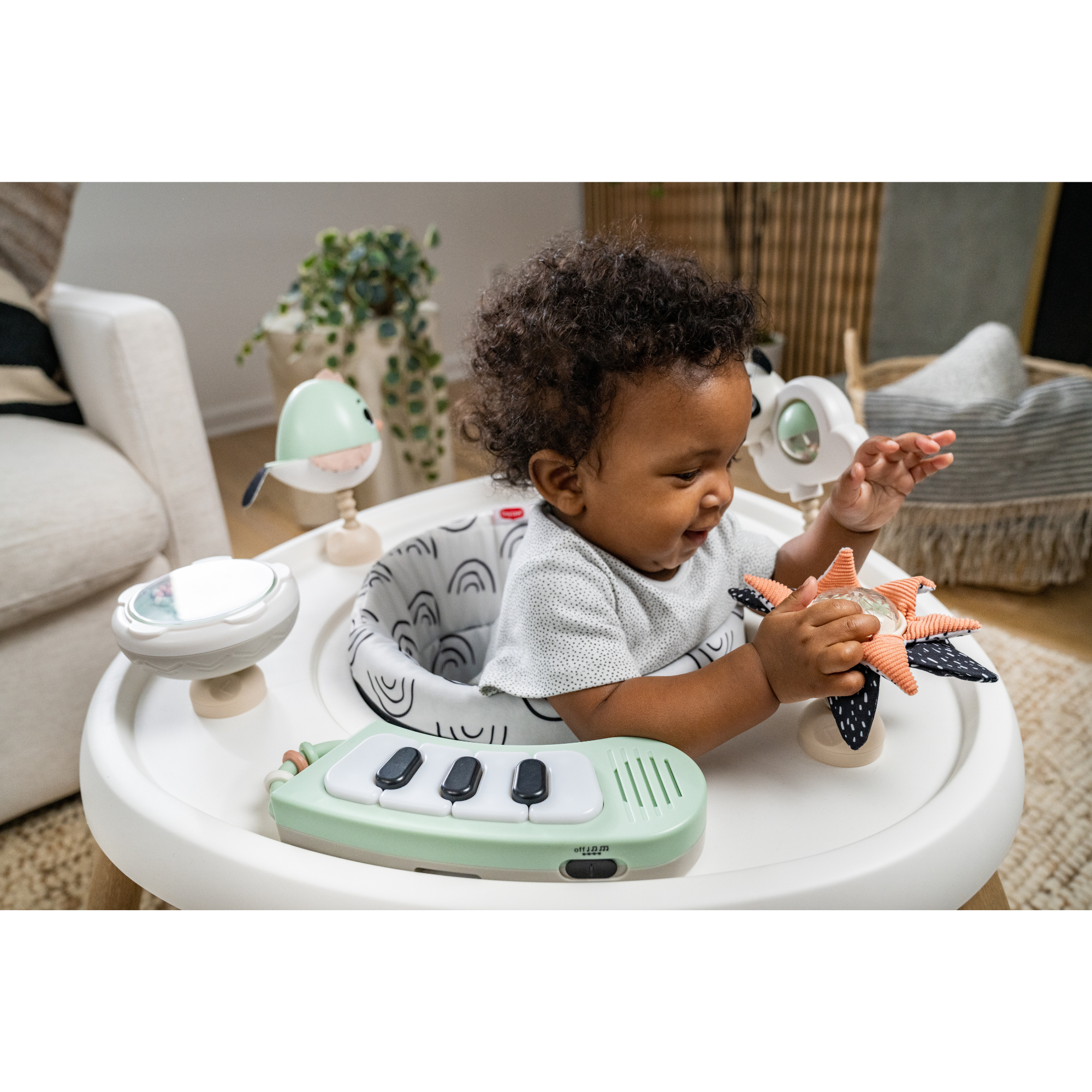 TINY LOVE 5-in-1 Here I Grow Stationary Activity Center - Black & White
