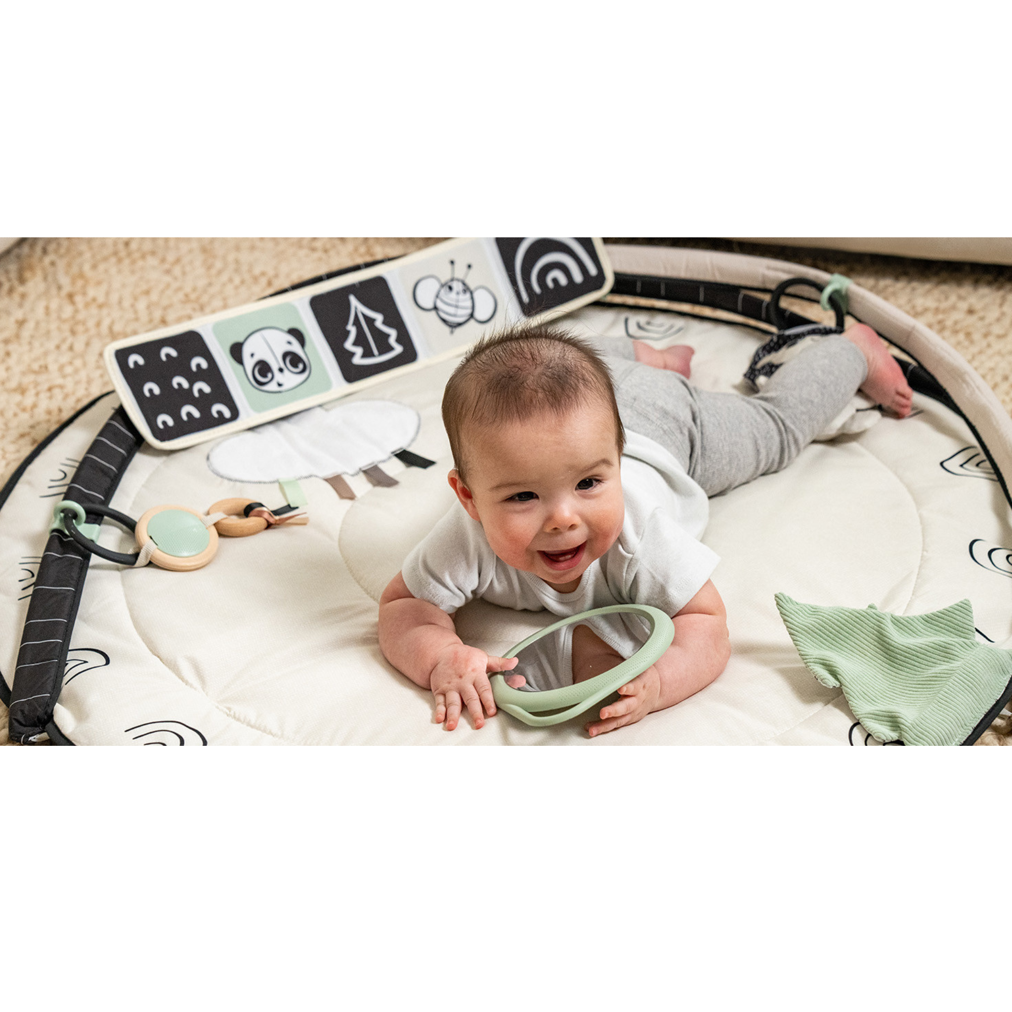 TINY LOVE Black & White Decor Classic Gymini