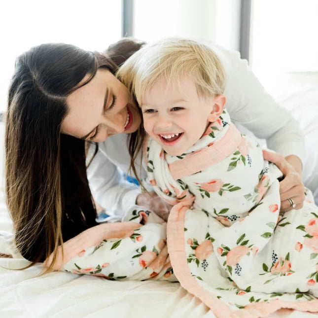 LITTLE UNICORN Cotton Muslin Quilt