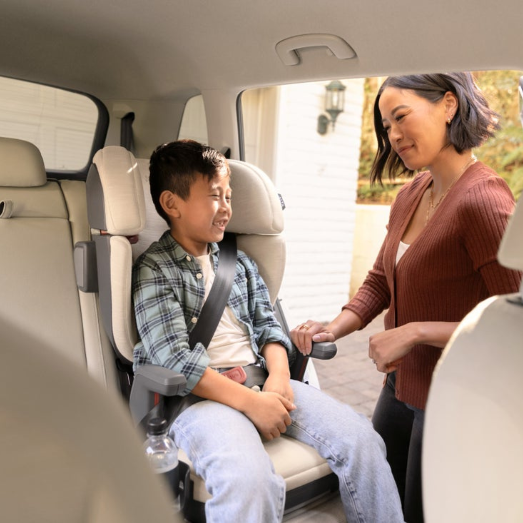 UPPABABY Alta V2 High Back Booster Seat