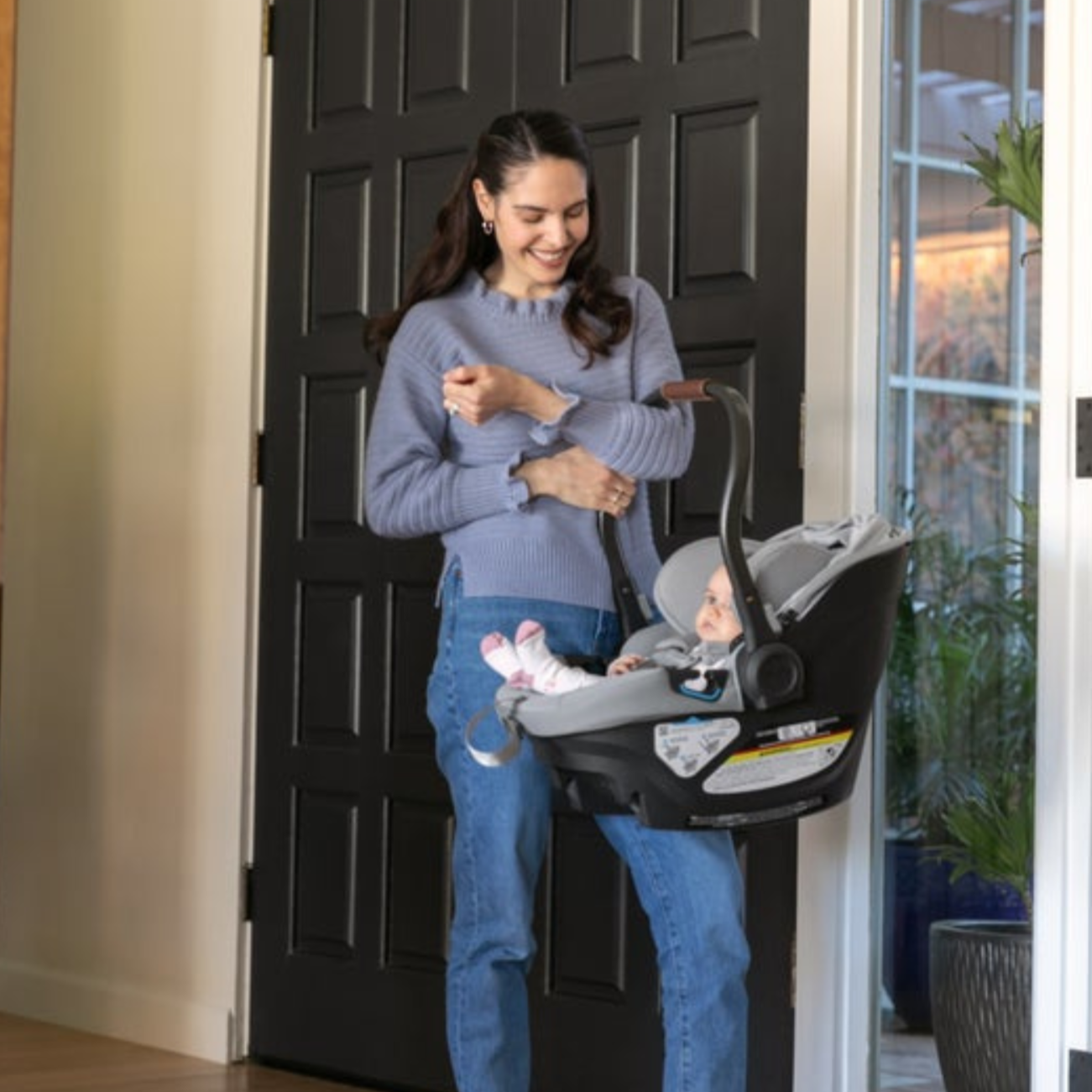 UPPABABY Aria Infant Car Seat