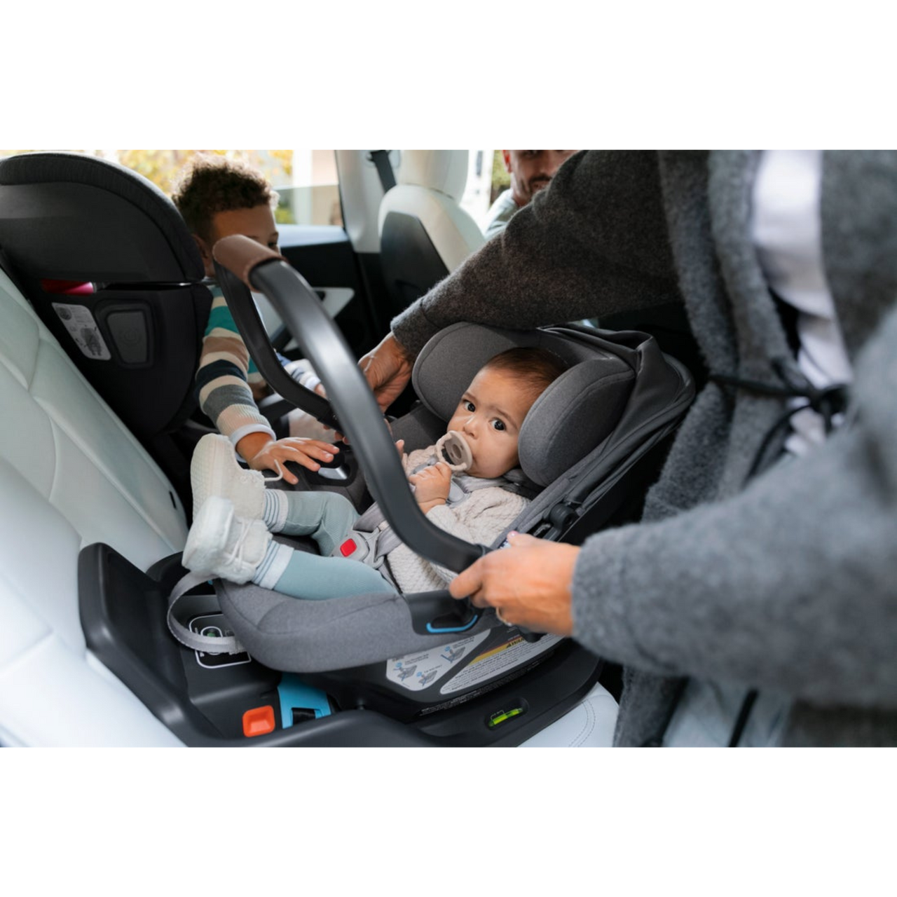 Newborn car seat canada online